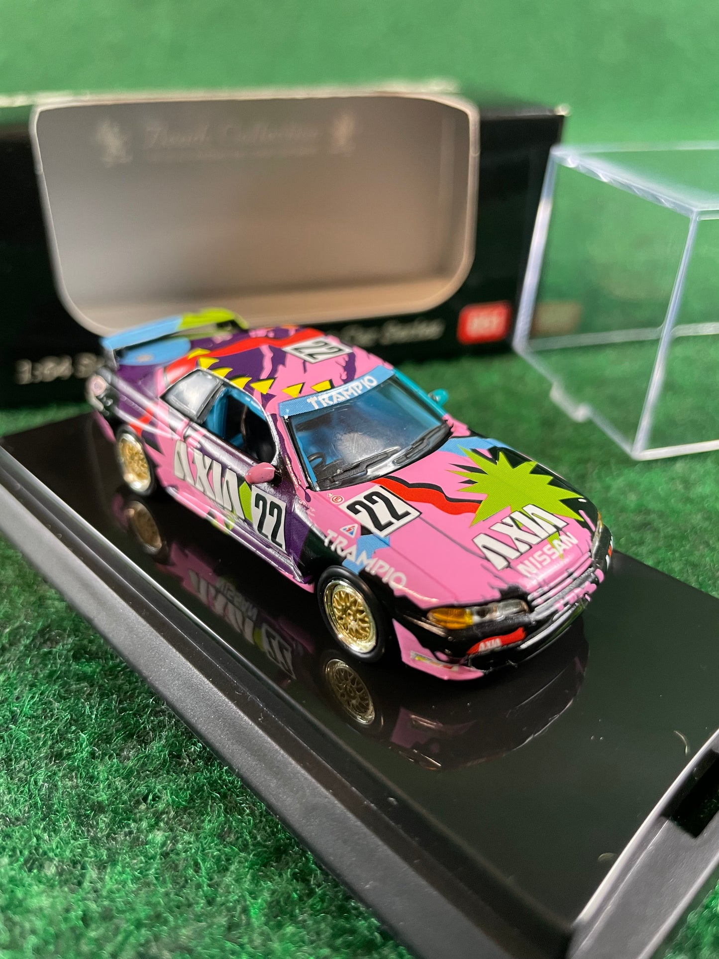 KYOSHO - Beads Collection 1991 & 1992 AXIA TRAMPIO Nissan Skyline R32 GT-R 1/64 Scale Diecast Set
