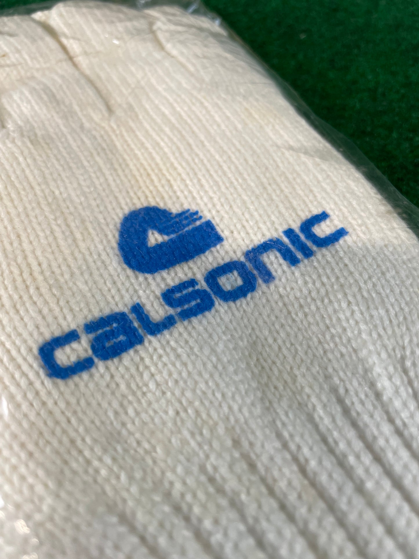 Calsonic Racing Team - Blue & White Vintage Knit Work Gloves Set