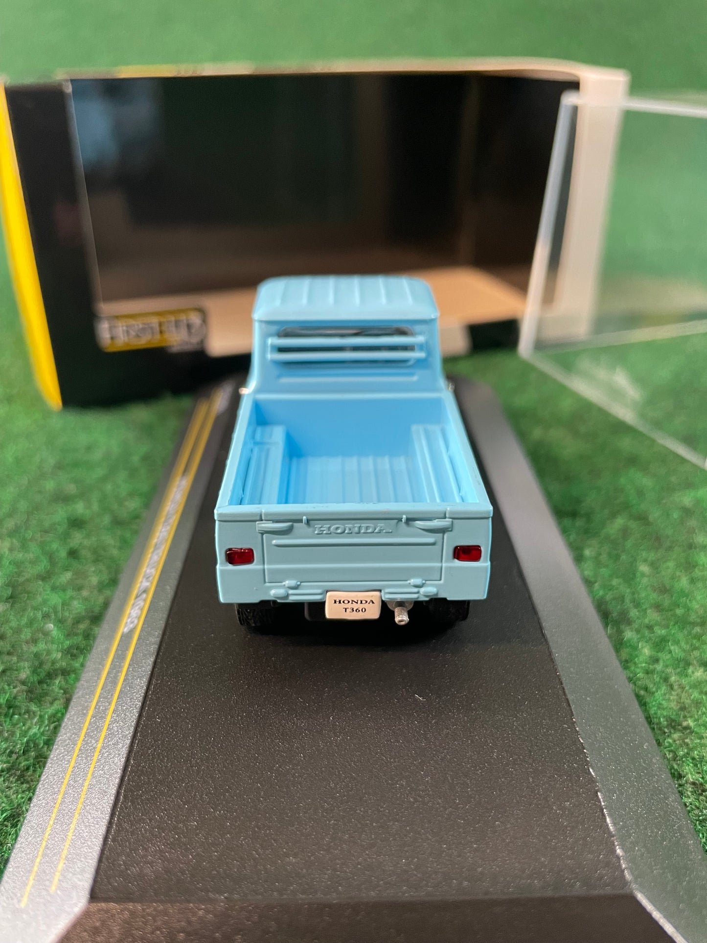 First43 Honda T360 1963 Mini Truck 1/43 Scale Diecast