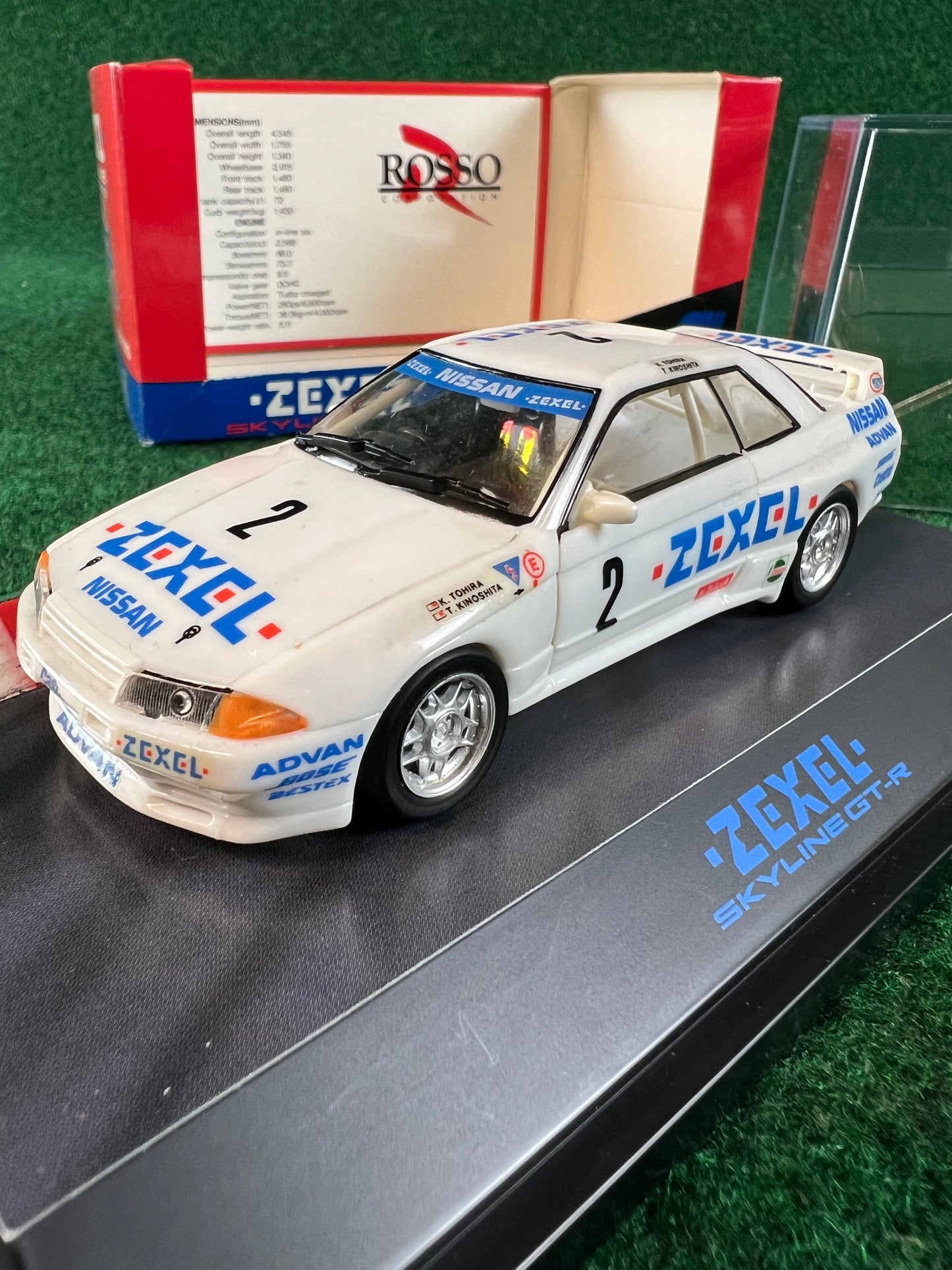 ROSSO - Zexel No. 2 Nissan Skyline R32 GT-R 1/43 Scale Model Car