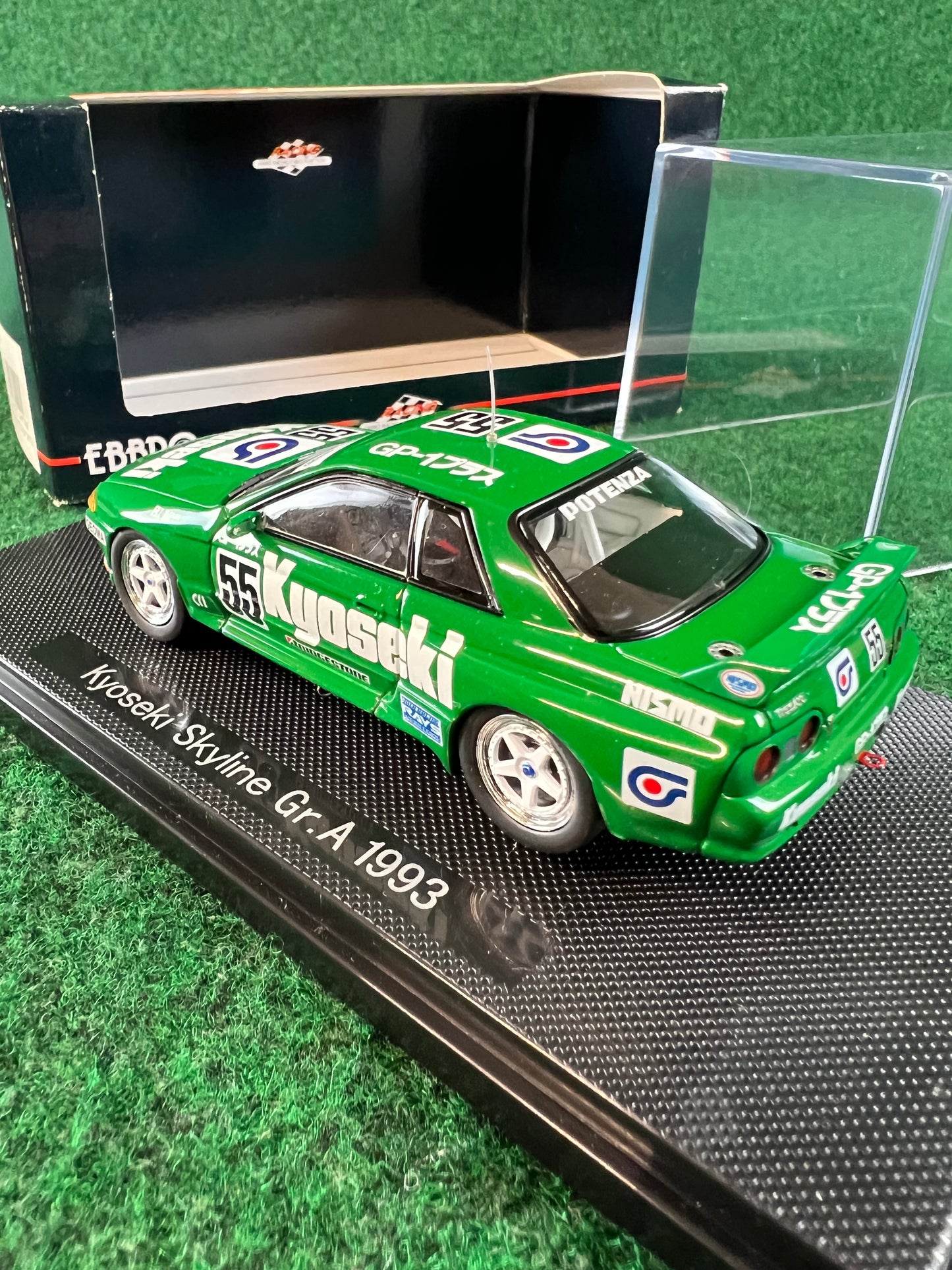 EBBRO Racing Collection Kyoseki 1993 Nissan Skyline R32 GTR 1/43 Scale Diecast