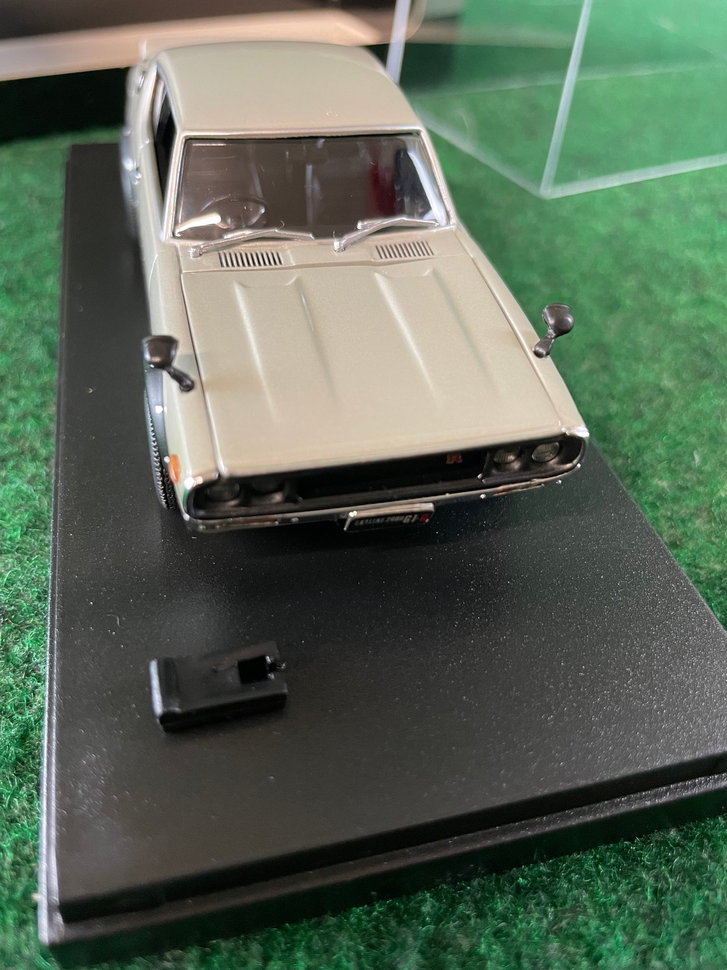 KYOSHO - Nissan Skyline Ken Mary GT-R KPGC110 Wide Wheel Version (Silver) 1/43 Scale Diecast
