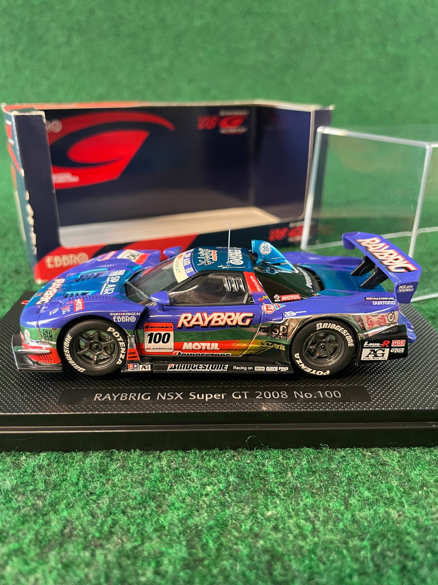 EBBRO - SuperGT 2008 Raybrig Honda NSX GT500 1/43 Scale Diecast