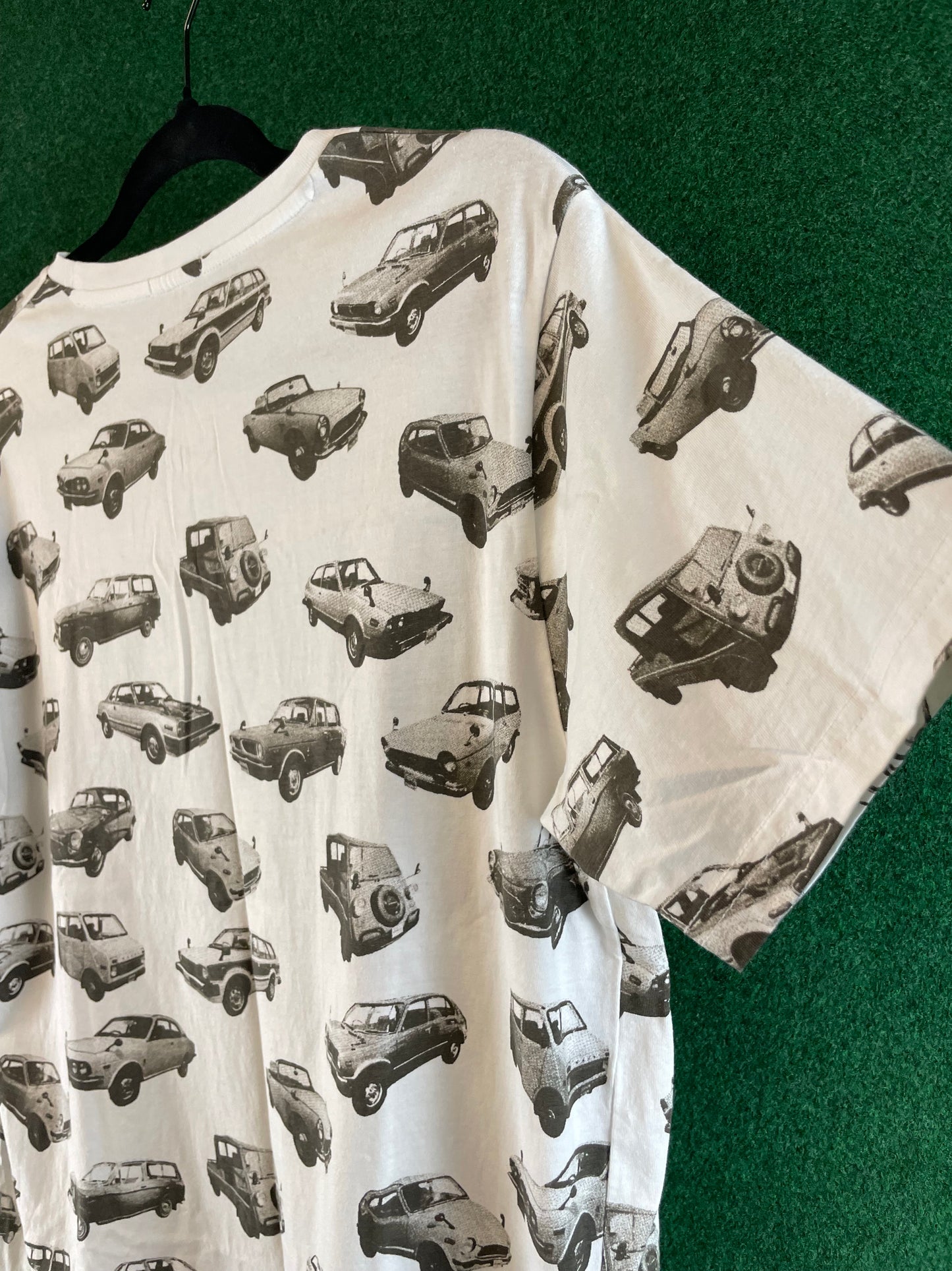 Honda x GU - Cars Pattern White Short Sleeve T-Shirt