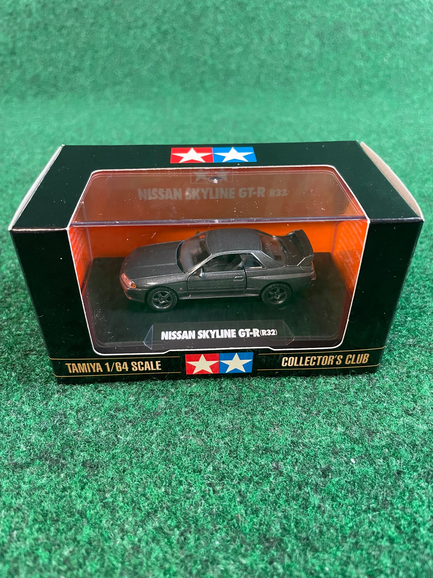 TAMIYA - Collector’s Club Nissan Skyline R32 GT-R 1/64 Scale Diecast