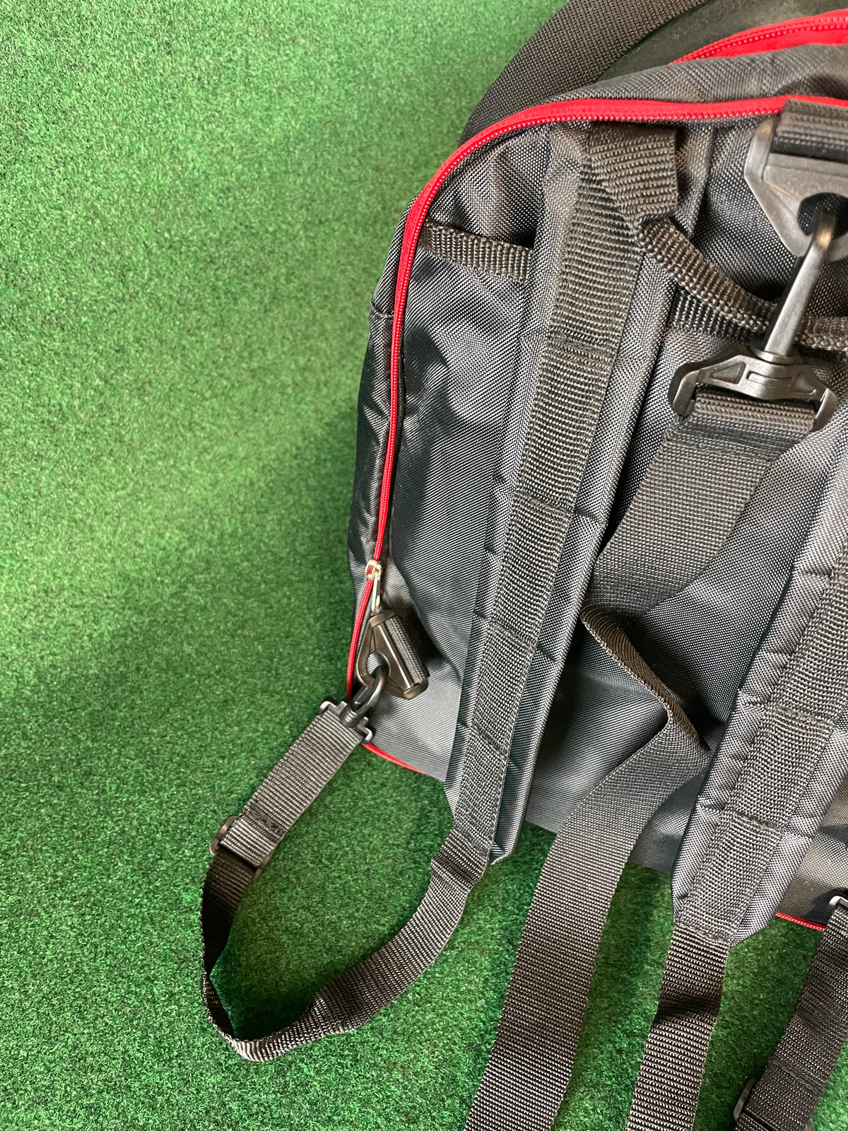 ADVAN Yokohama Tires - 2-in-1 Large Duffel Bag Backpack