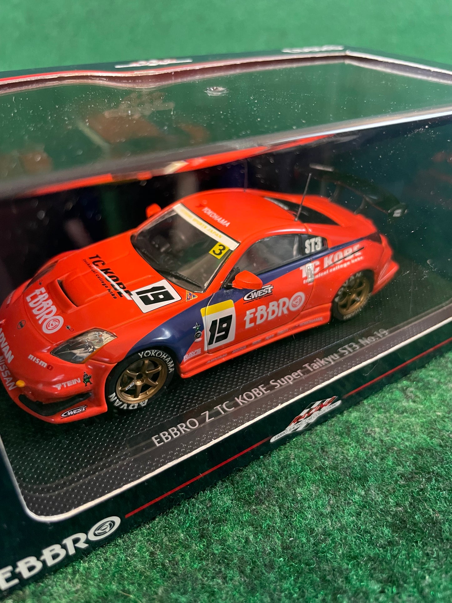 EBBRO Racing Collection Nissan Fairlady Z - TC KOBE Cwest 1/43 Scale Diecast