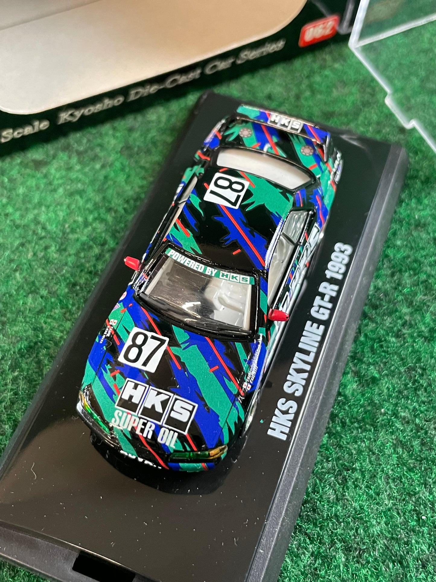 KYOSHO - Beads Collection 1992 & 1993 HKS Nissan Skyline R32 GT-R 1/64 Scale Diecast Set