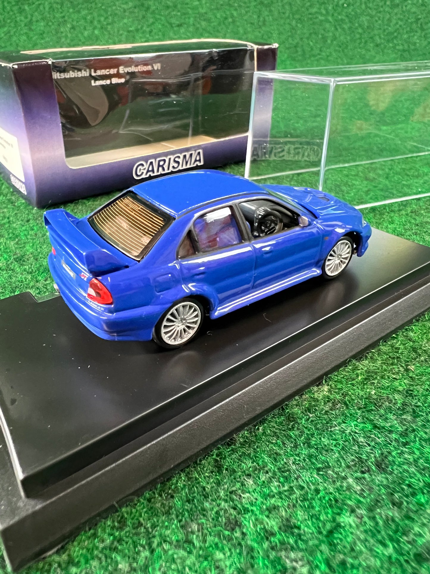 CARISMA - Mitsubishi Lancer Evolution VI (Blue) 1/64 Scale Diecast