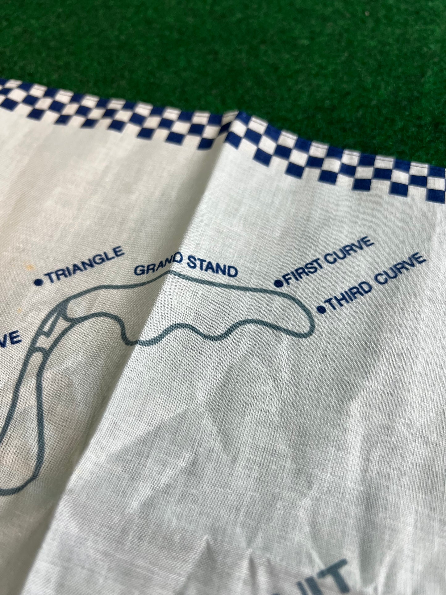 SUZUKA CIRCUIT - Course Map Vintage 1987 Handkerchief Towel