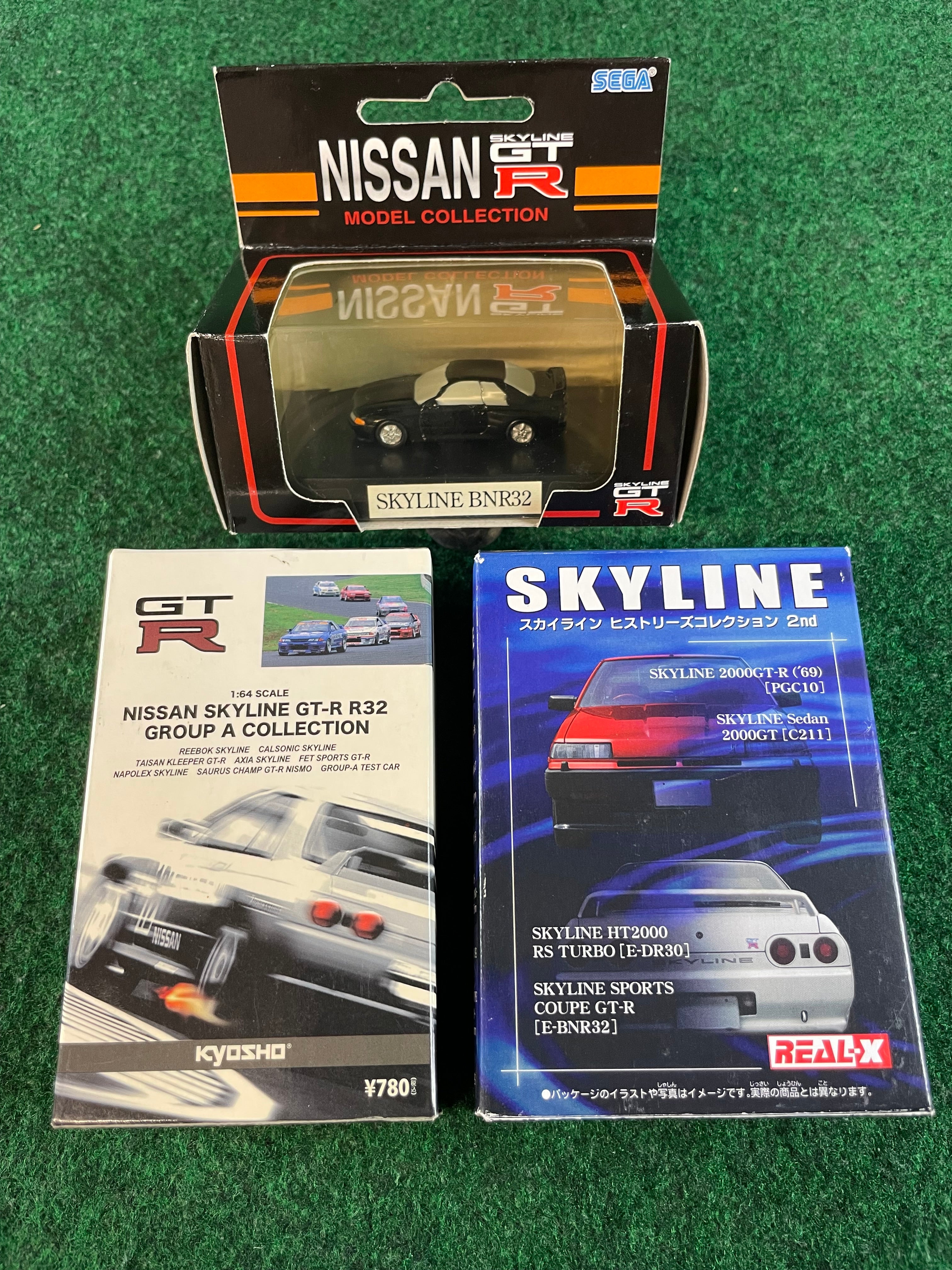 Nissan Skyline R32 GT-R (KYOSHO, SEGA & RealX) Model & Diecast Car