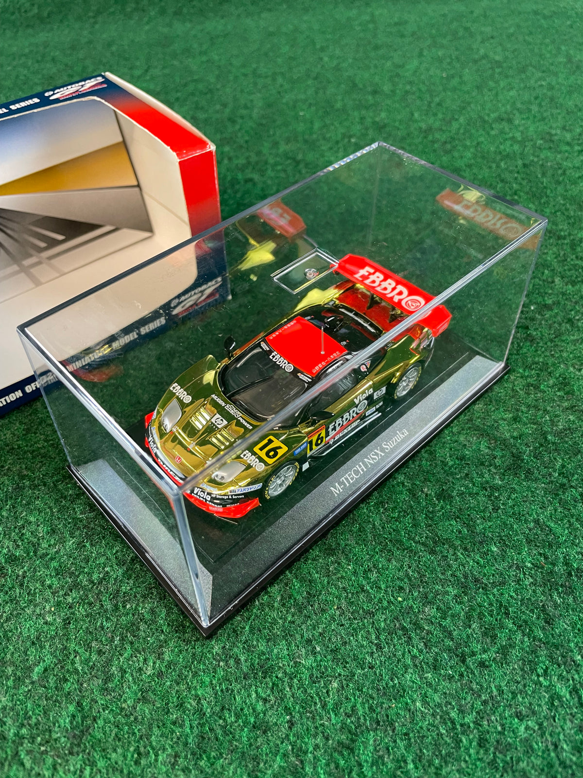 EBBRO - 2004 JGTC M-TECH Honda NSX Suzuka 1/43 Scale Diecast
