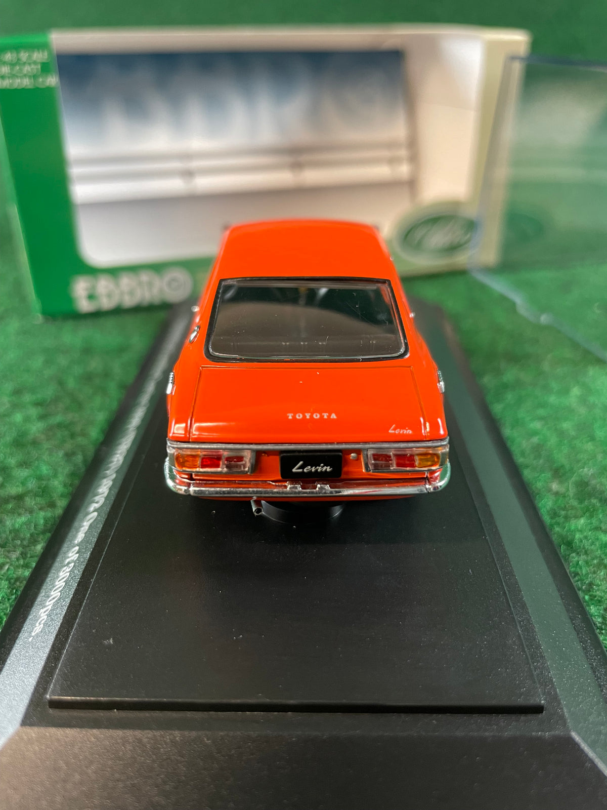 EBBRO Oldies - Toyota Corolla Levin TE27 Orange 1/43 Scale Diecast