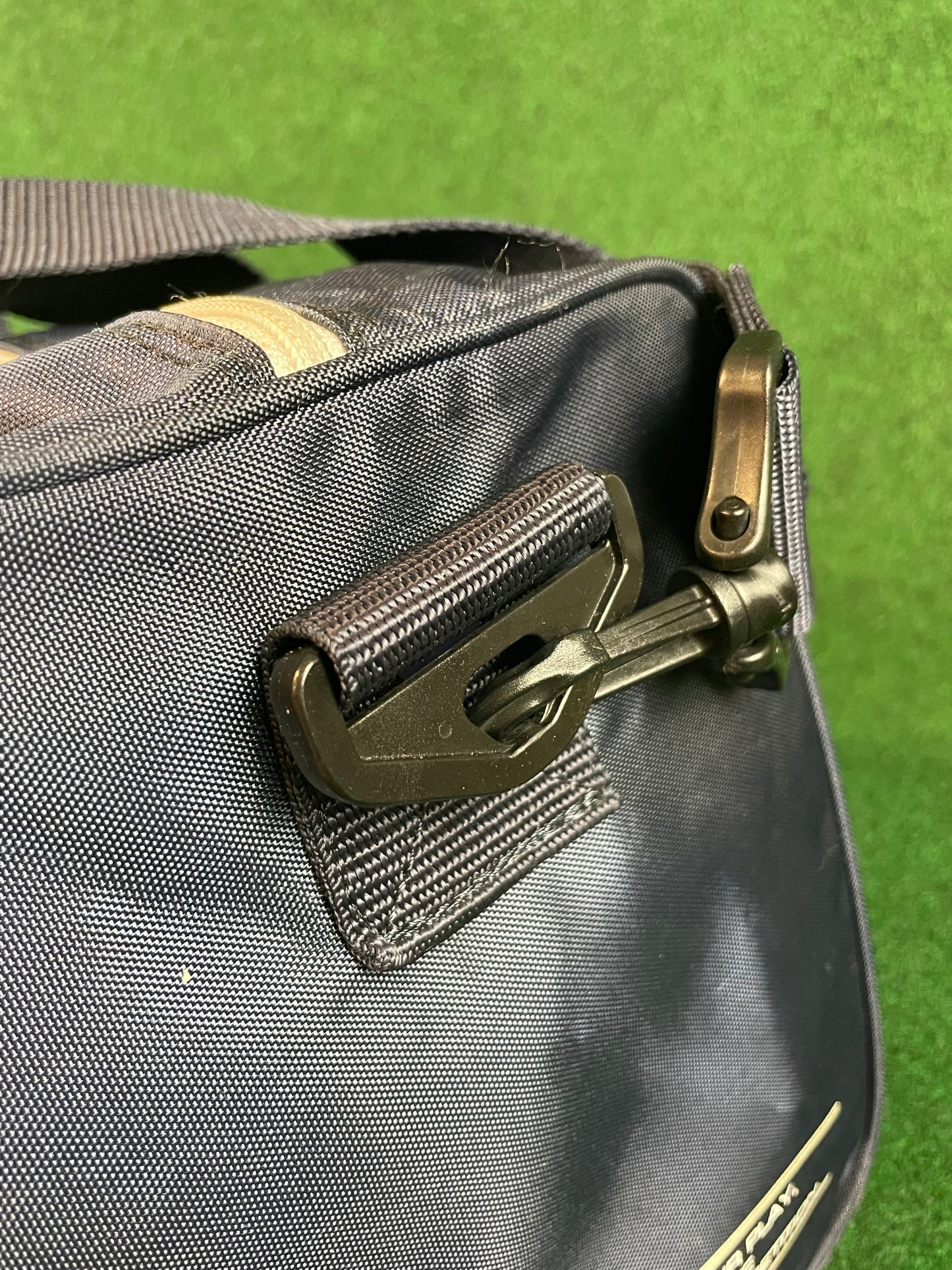 BRIDGESTONE - Vintage Navy Blue w/ White Lettering Red Duffle Bag