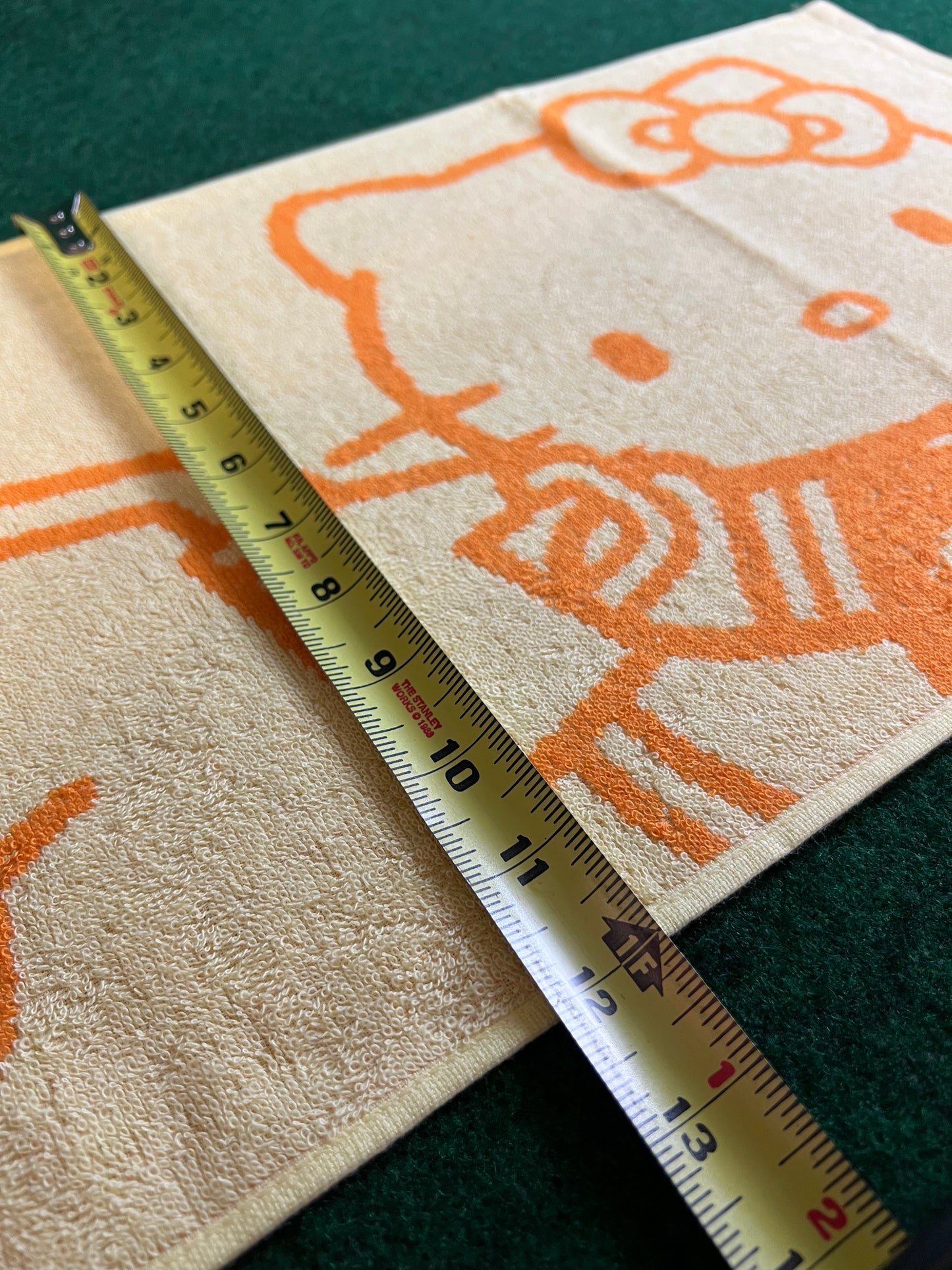 Hello Kitty & Eneos “Express” 2017 Yellow/Orange Promotional Towel