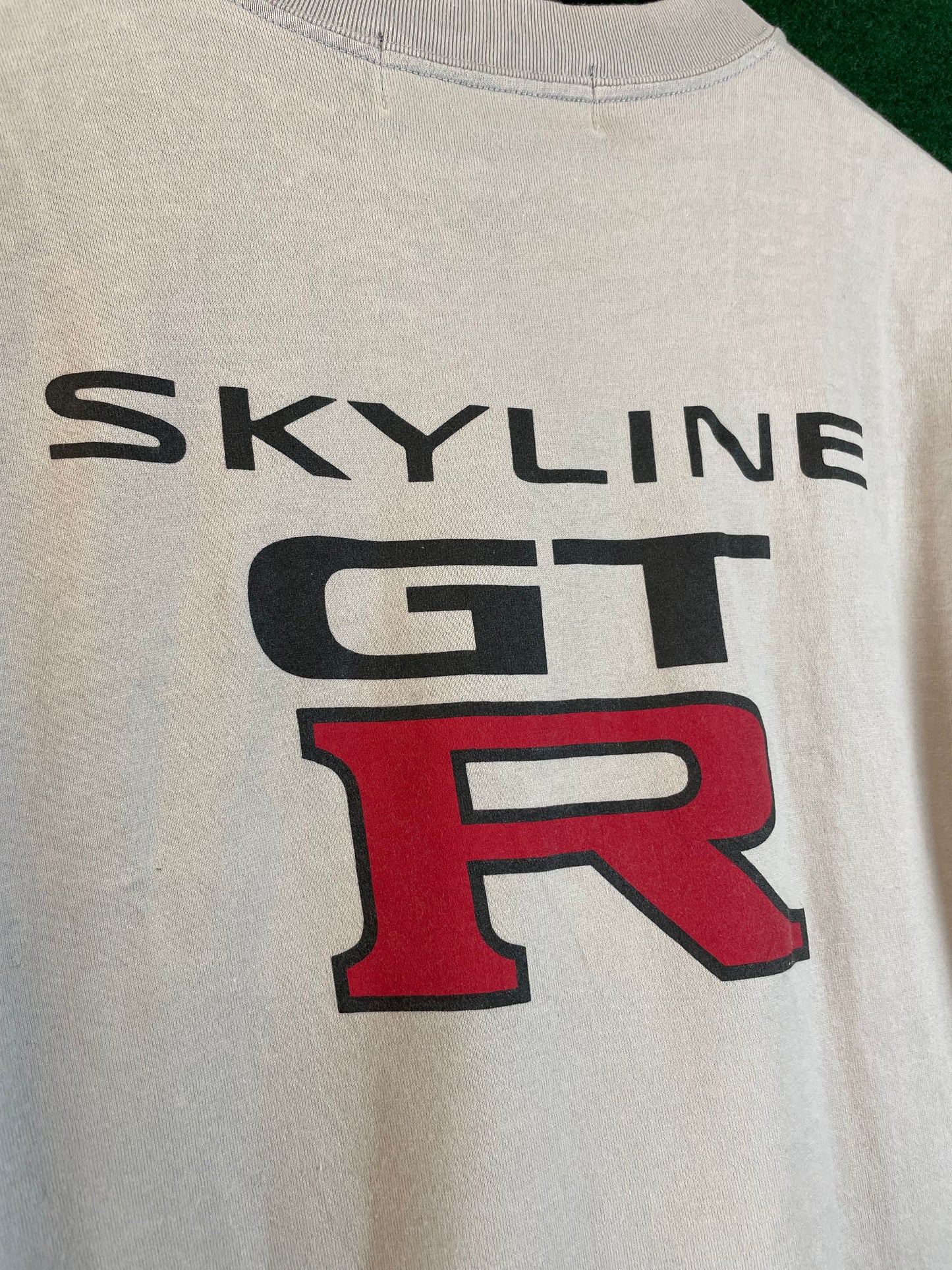 Skyline GT-R - SKYLINE Collection Vintage Grey Sleeve Pocket T-Shirt