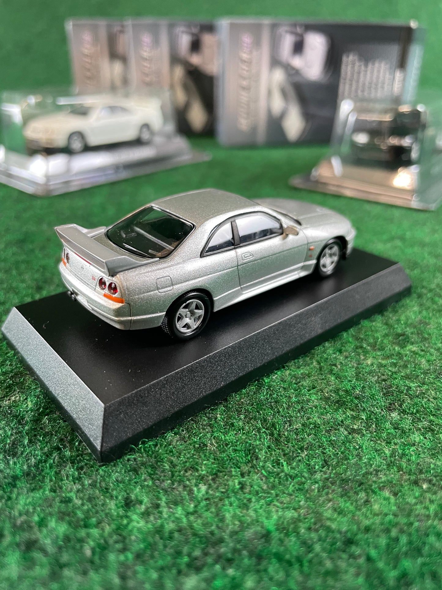 KYOSHO - Nissan Skyline & GT-R Neo Collection R33 GT-R 1/64 Scale Set