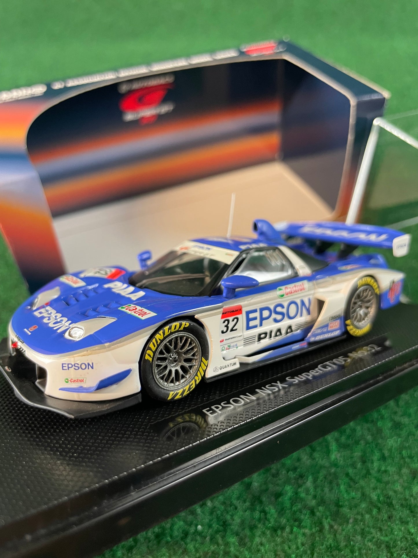 EBBRO - SuperGT 2005 EPSON Honda NSX 1/43 Scale Diecast