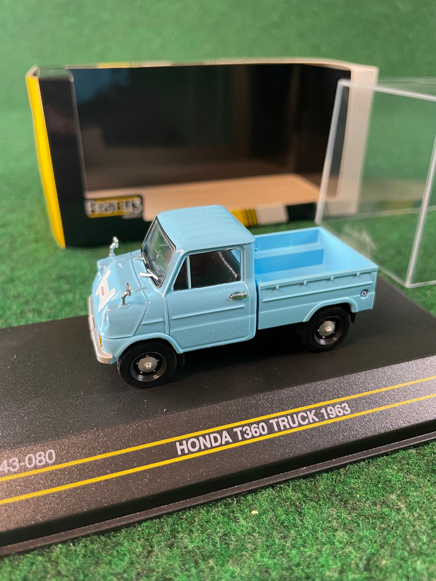 First43 Honda T360 1963 Mini Truck 1/43 Scale Diecast