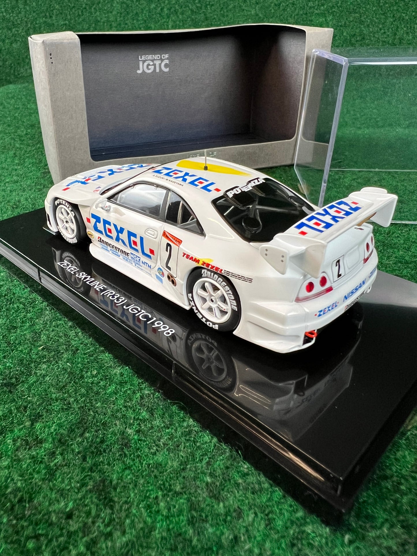 EBBRO Legend of JGTC - 1998 ZEXEL Nissan Skyline R33 GTR 1/43 Scale Diecast