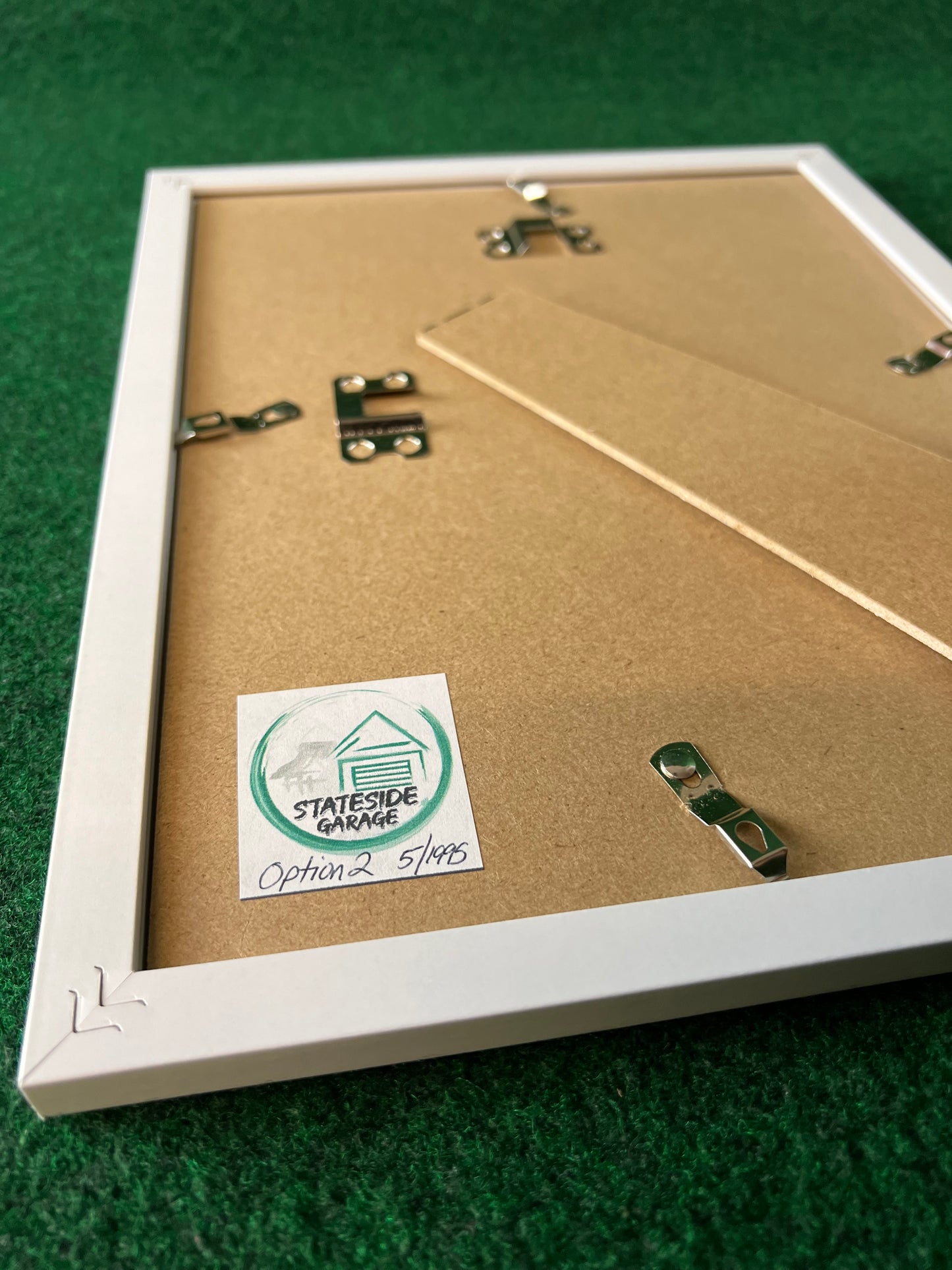 Desmond Regamaster EVO Wheels - Nissan Skyline R32 GT-R Specs Framed Advertisement Picture Set (1995)