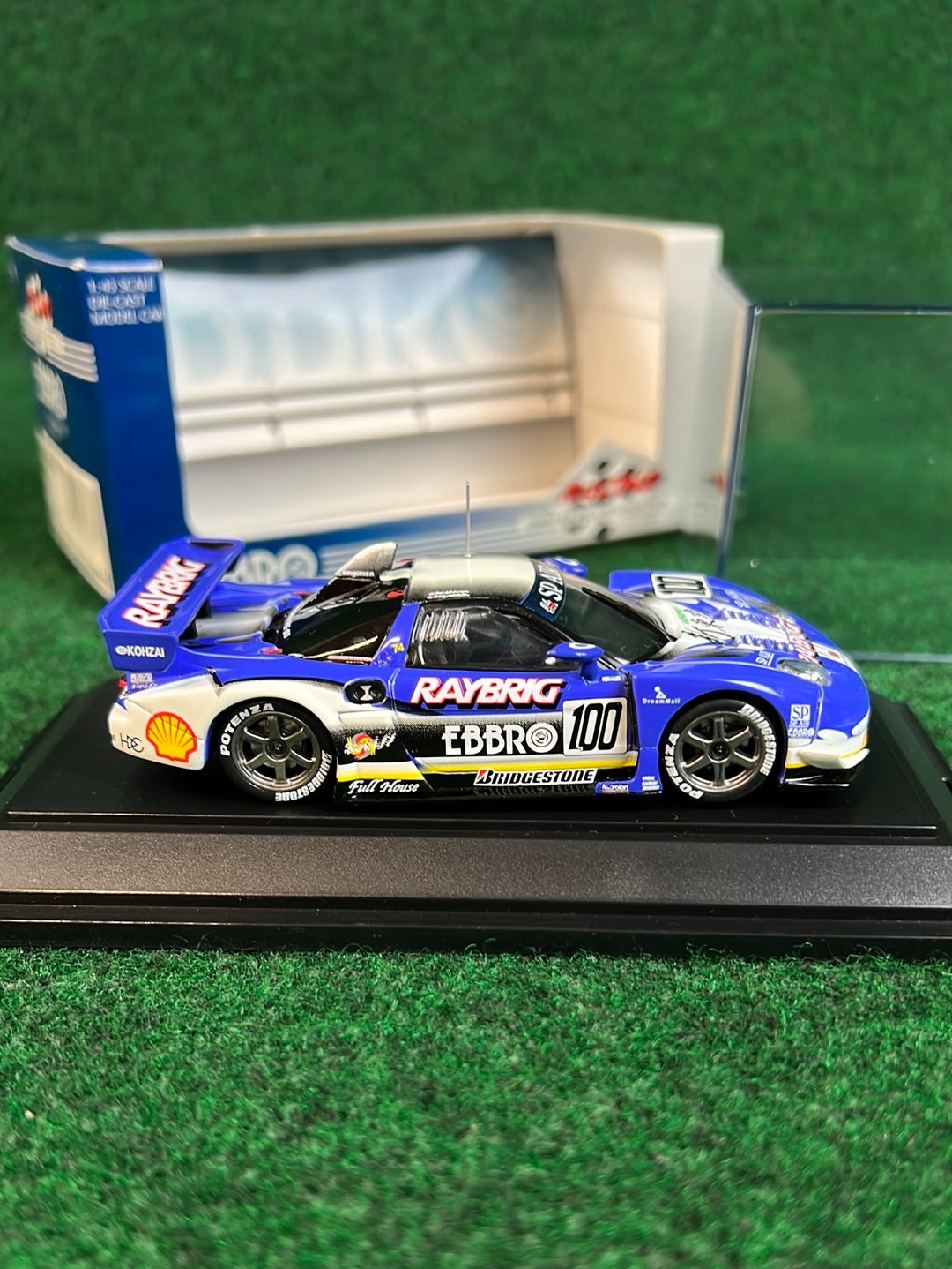 EBBRO Racing Car Collection: JGTC RAYBRIG 2004 Honda NSX Suzuka 1000km 1/43 Scale Diecast