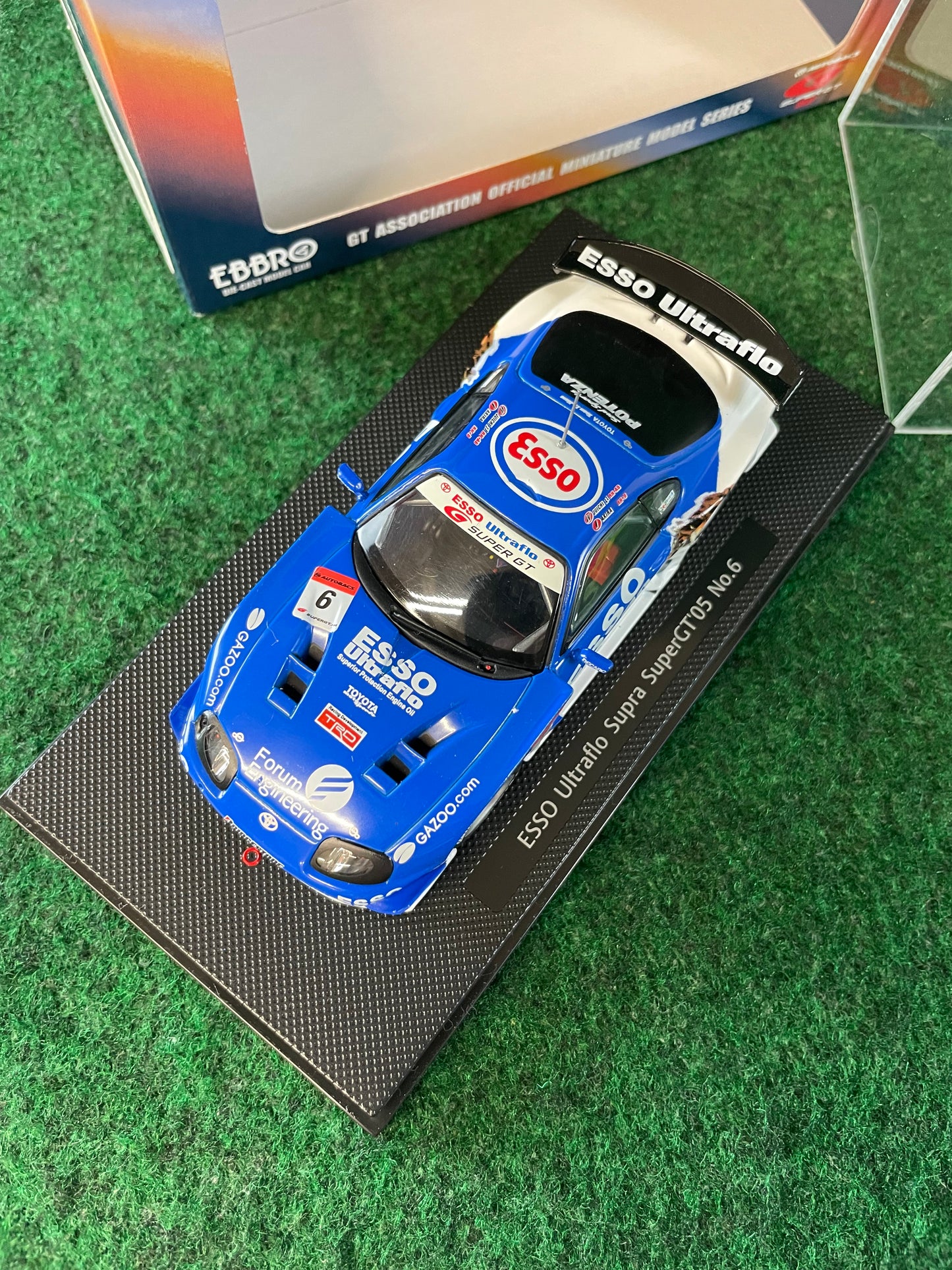 EBBRO Super GT 2005 ESSO Ultraflo Toyota Supra 1/43 Scale Diecast