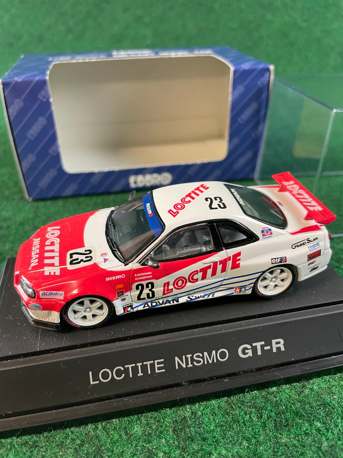 EBBRO - Super Taikyu Loctite Nismo Nissan Skyline R34 GT-R 1/43 Scale Diecast
