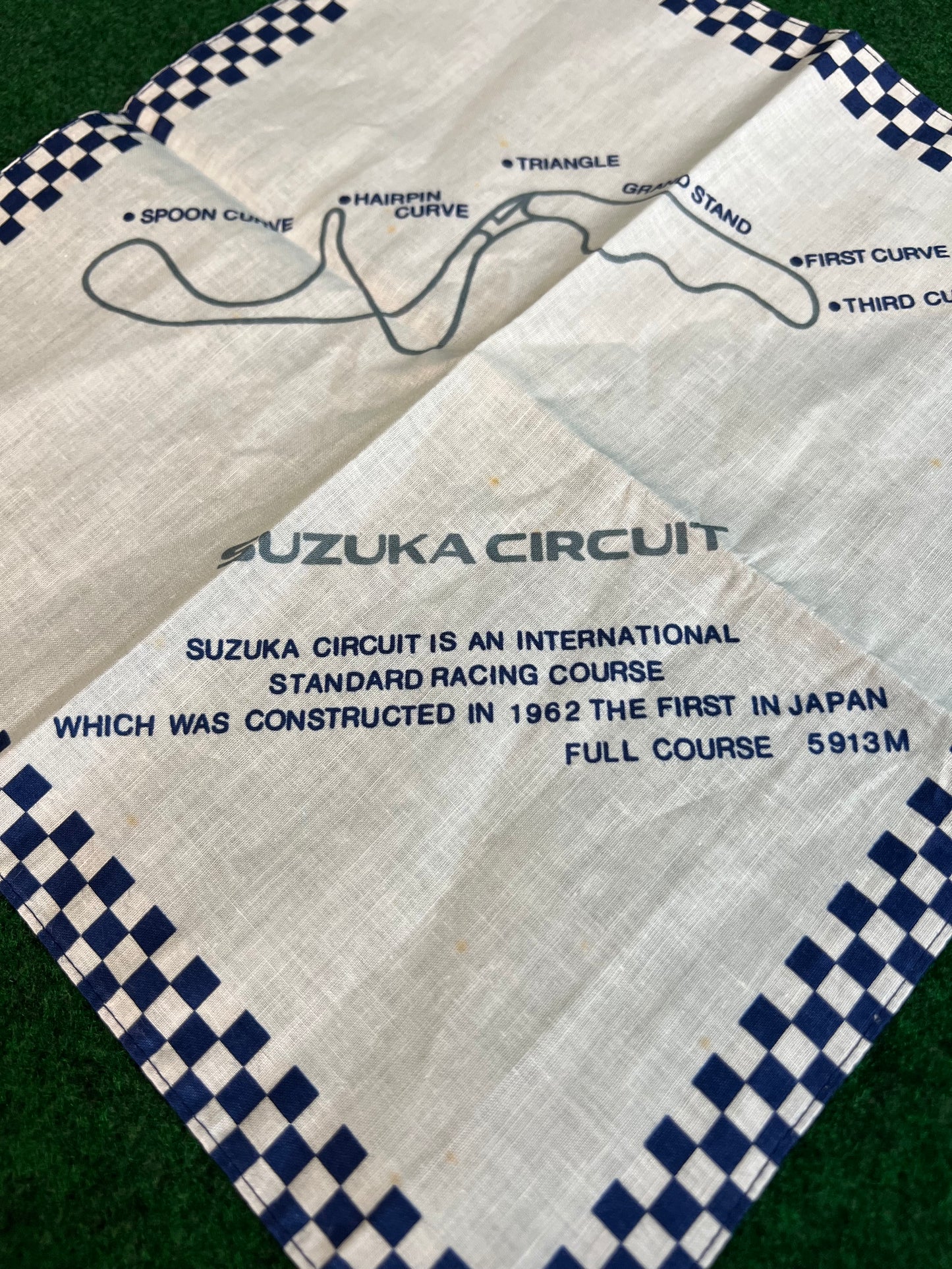 SUZUKA CIRCUIT - Course Map Vintage 1987 Handkerchief Towel