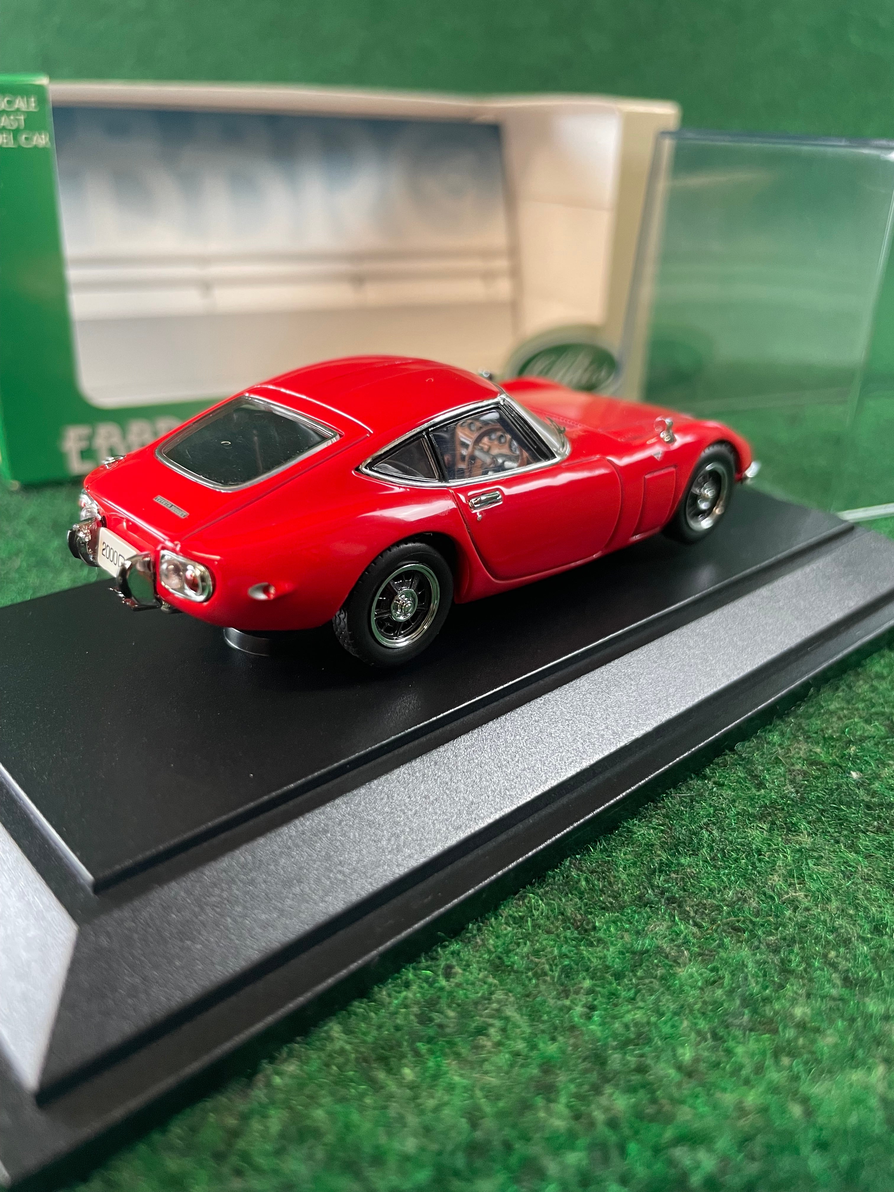EBBRO - Toyota 2000GT 2nd Production Red 1/43 Scale Diecast