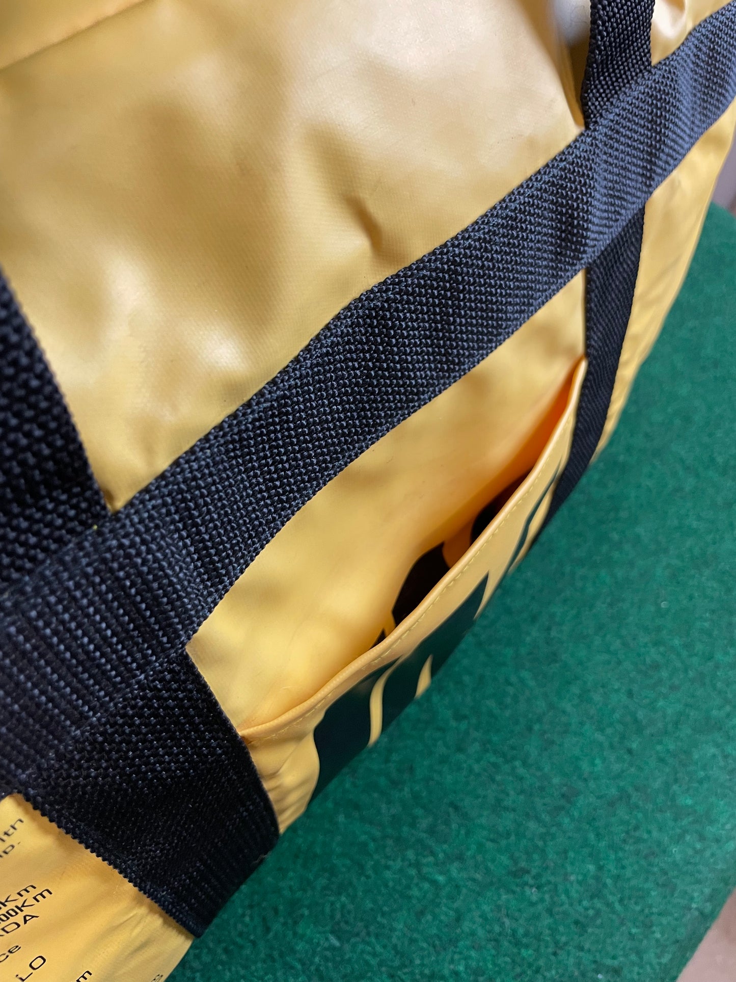 DUNLOP - Vintage Yellow Duffel Travel Bag