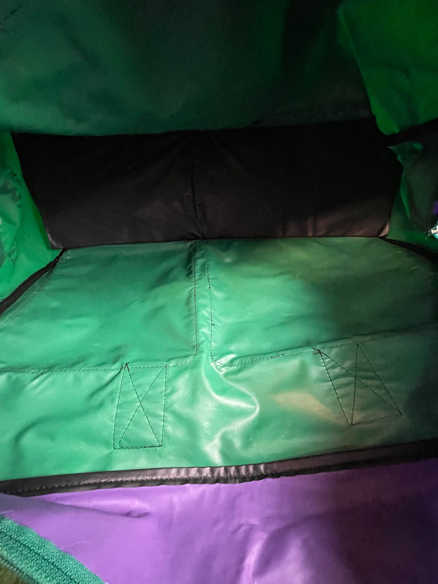 SUPER RACING 77 - Grand Prix Constructor’s History Vintage Duffle Bag