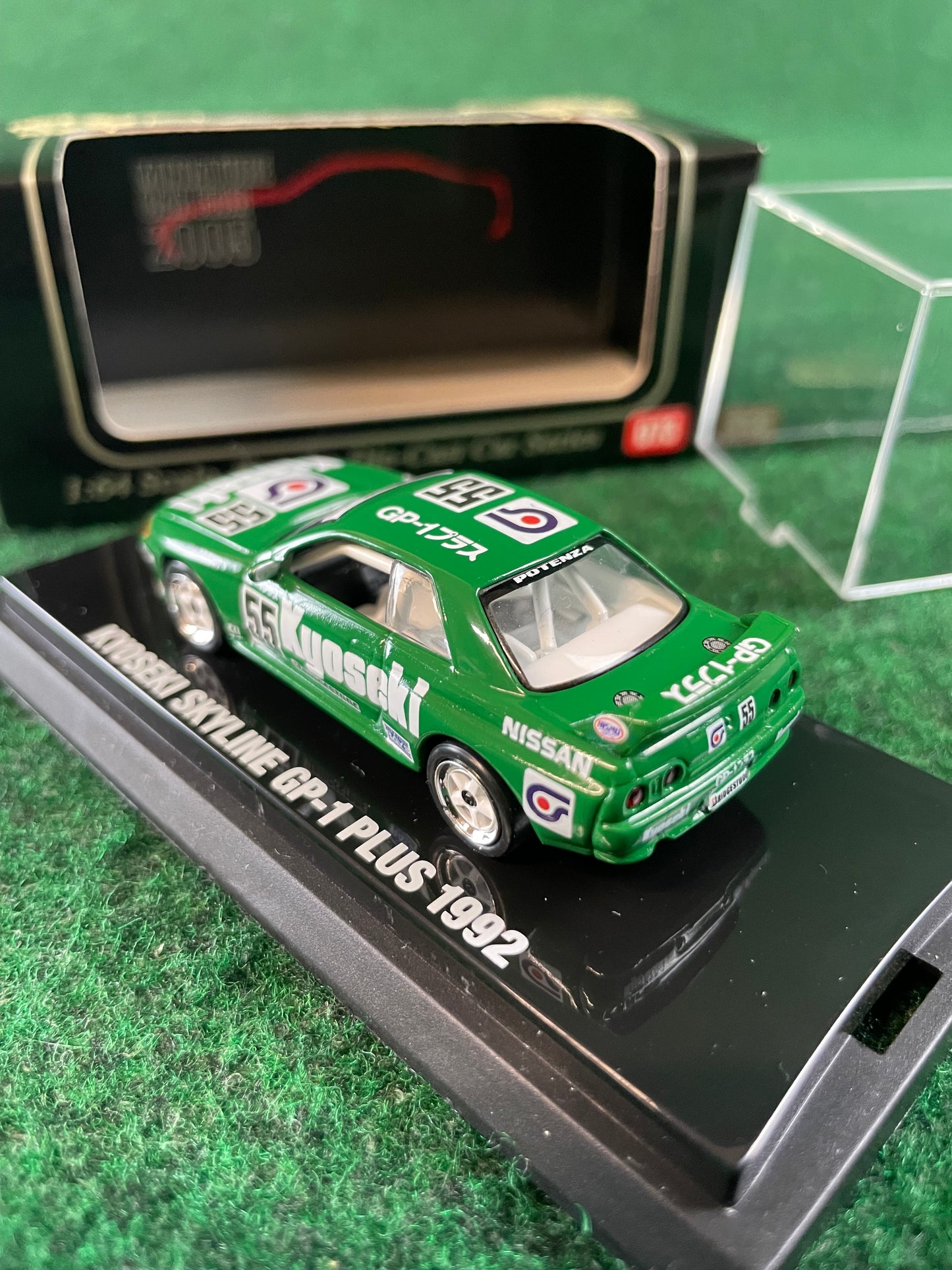 KYOSHO - Beads Collection 1992 & 1993 Kyoseki GP-1 Plus Nissan Skyline R32 GT-R 1/64 Scale Diecast Set