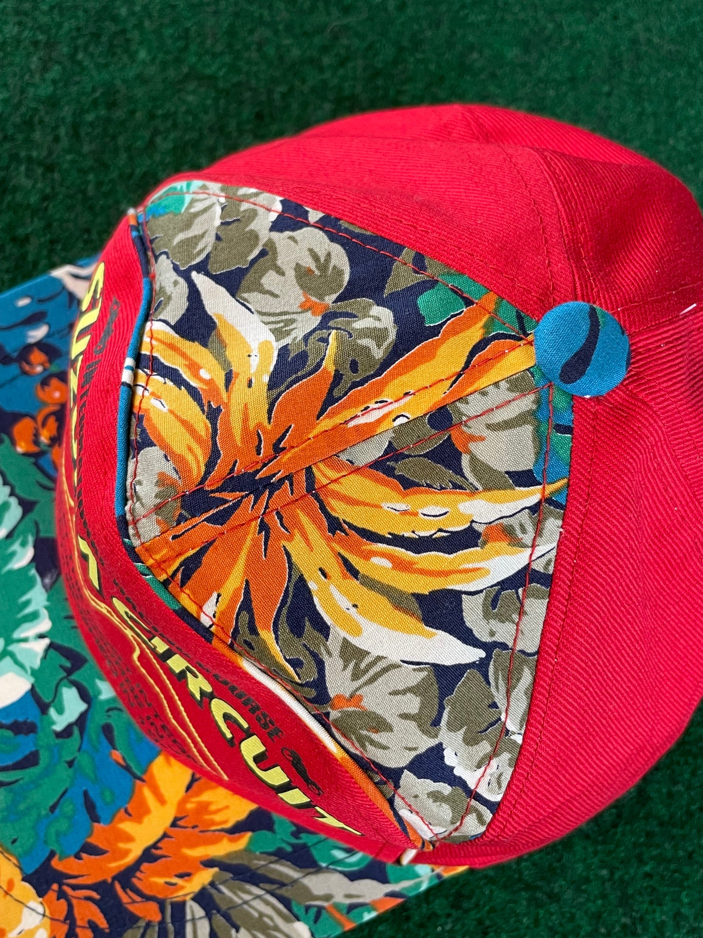 Suzuka Circuit - International Racing Course Vintage Adjustable 7-Panel Tropical Floral Hat