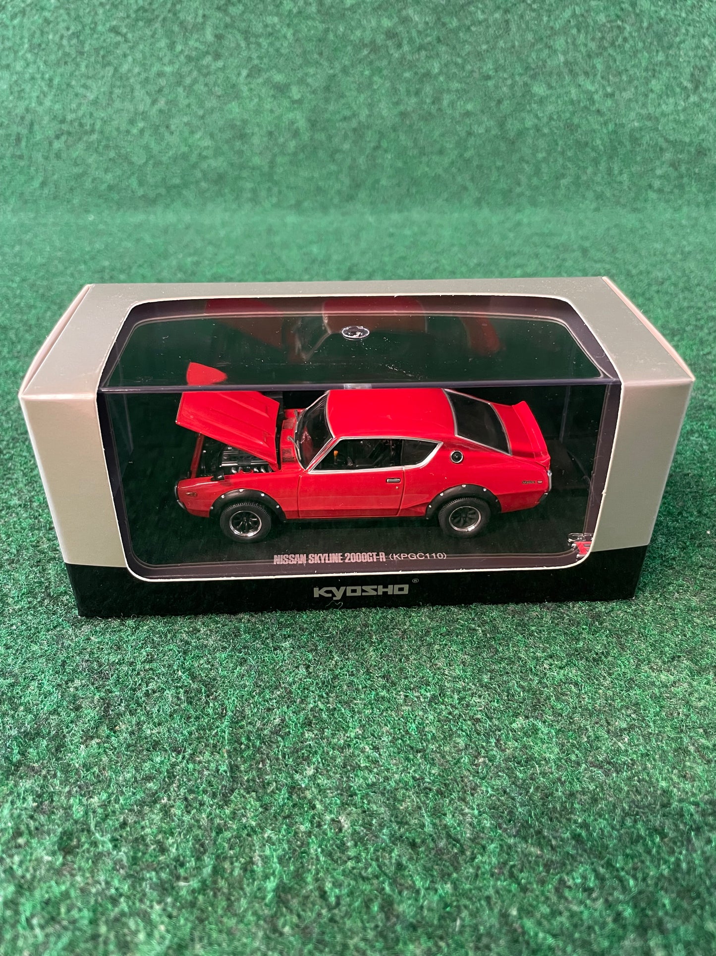 KYOSHO - Nissan Skyline Ken Mary GT-R KPGC110 Wide Wheel Version (Red) 1/43 Scale Diecast