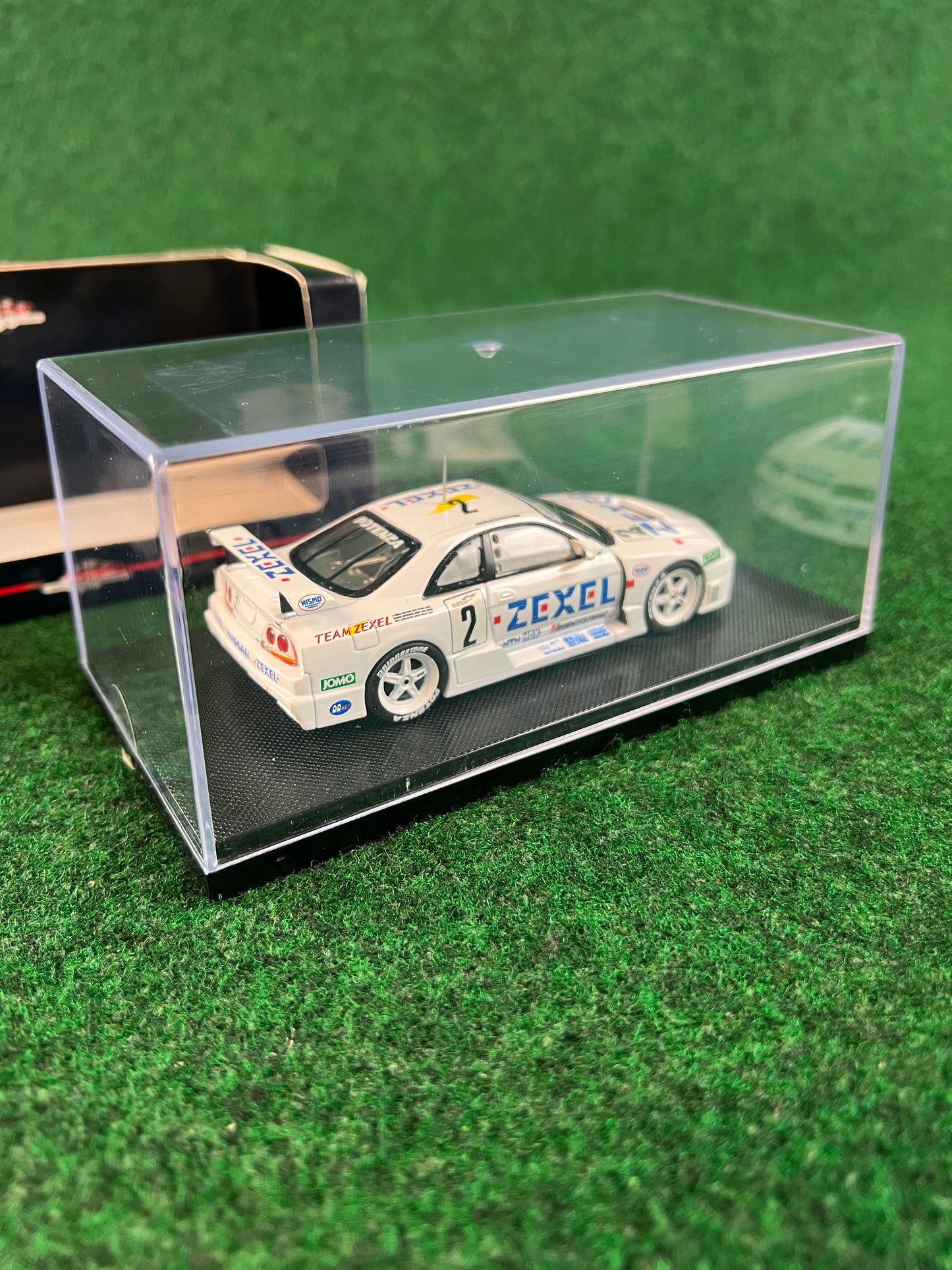 EBBRO Racing Car Collection - 1996 JGTC Zexel Nissan Skyline R33 GTR 1/43 Scale Diecast