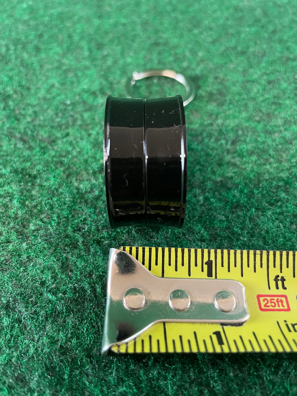 TC Juurokuhoi Vending Machine Nissan R35 GT-R Wheel Keychain