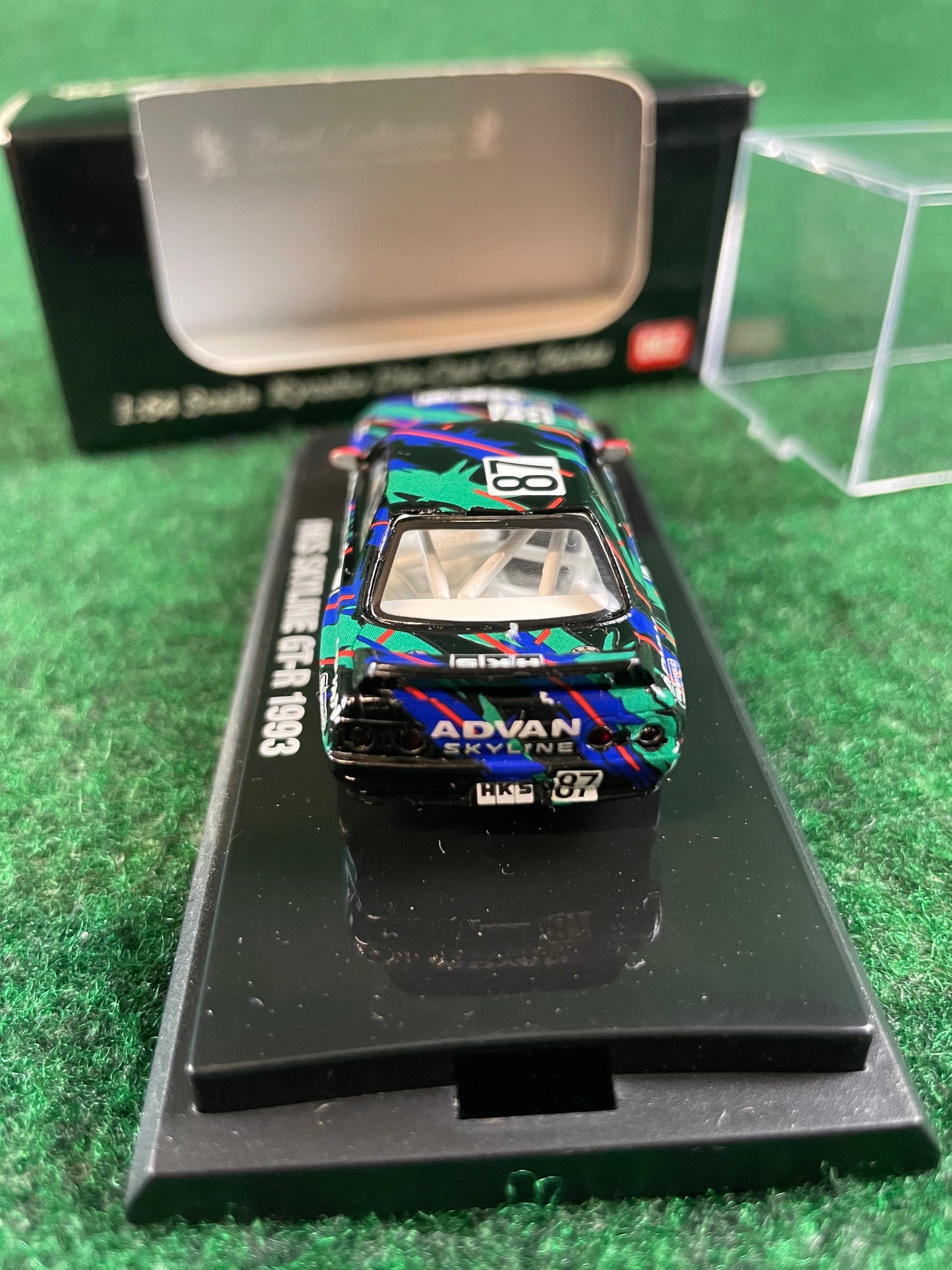 KYOSHO - Beads Collection 1992 & 1993 HKS Nissan Skyline R32 GT-R 1/64 Scale Diecast Set
