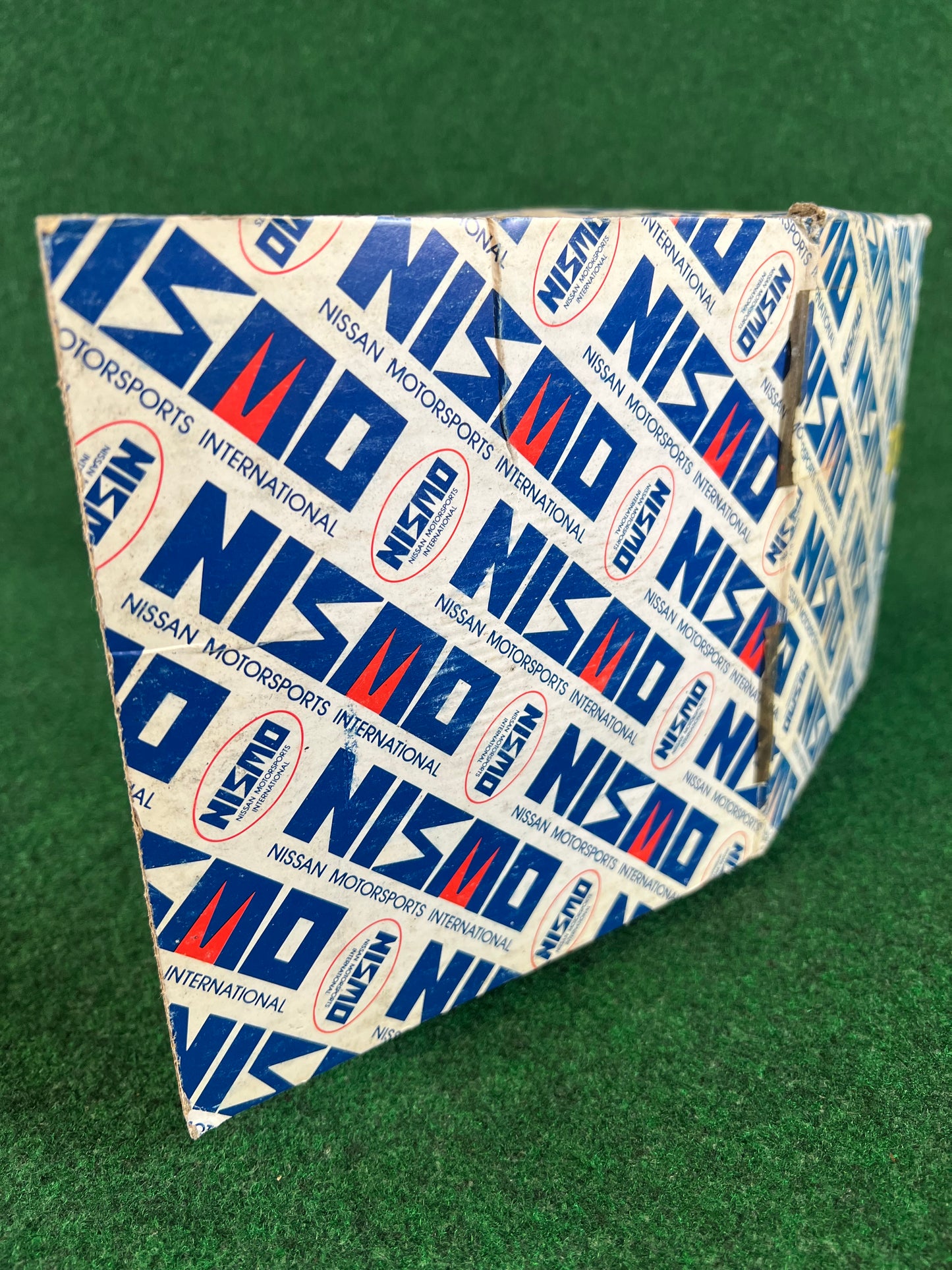 NISMO - Old Logo Differential and Bushing Boxes Display Set