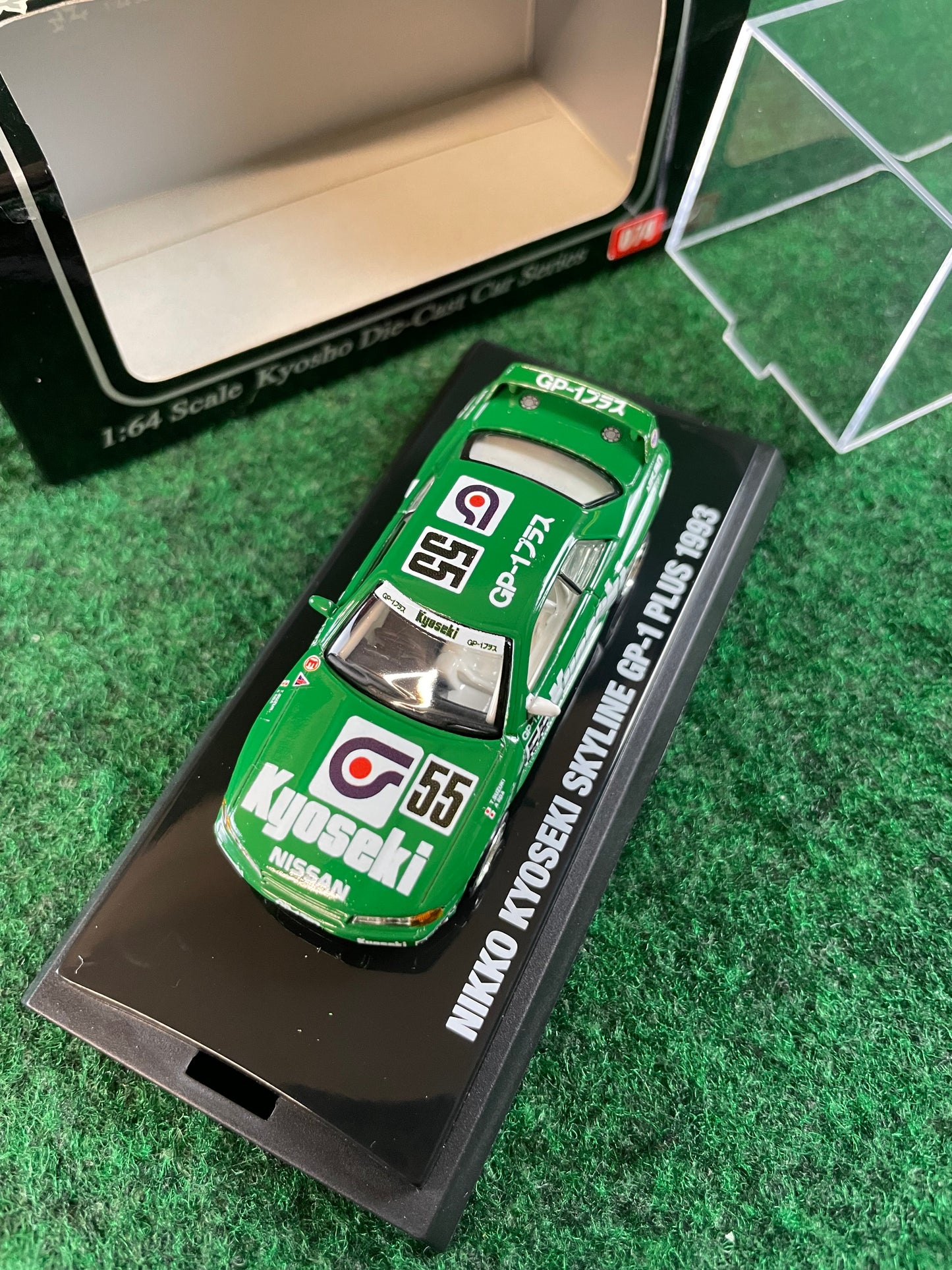 KYOSHO - Beads Collection 1992 & 1993 Kyoseki GP-1 Plus Nissan Skyline R32 GT-R 1/64 Scale Diecast Set