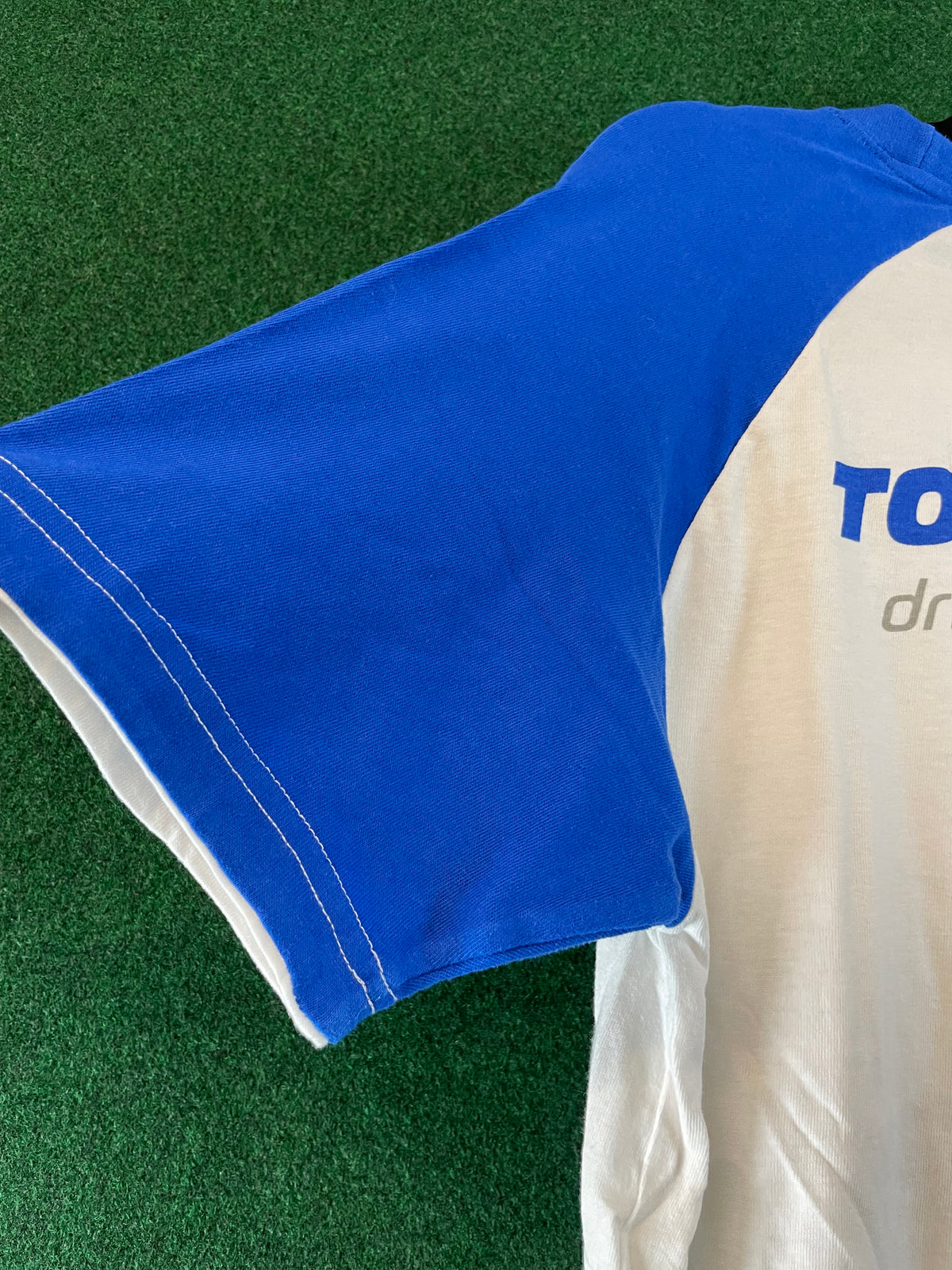 TOYO TIRES - Blue/White "Driven to perform" T-Shirt