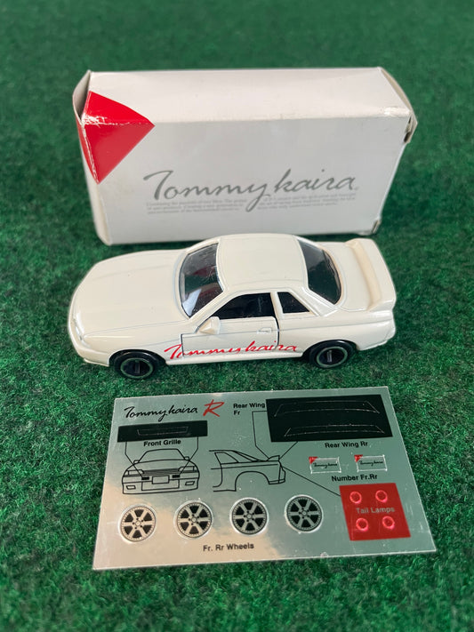 Tommy Kaira TOMITA by TOMICA - Nissan Skyline R32 GT-R White Mini Diecast Car