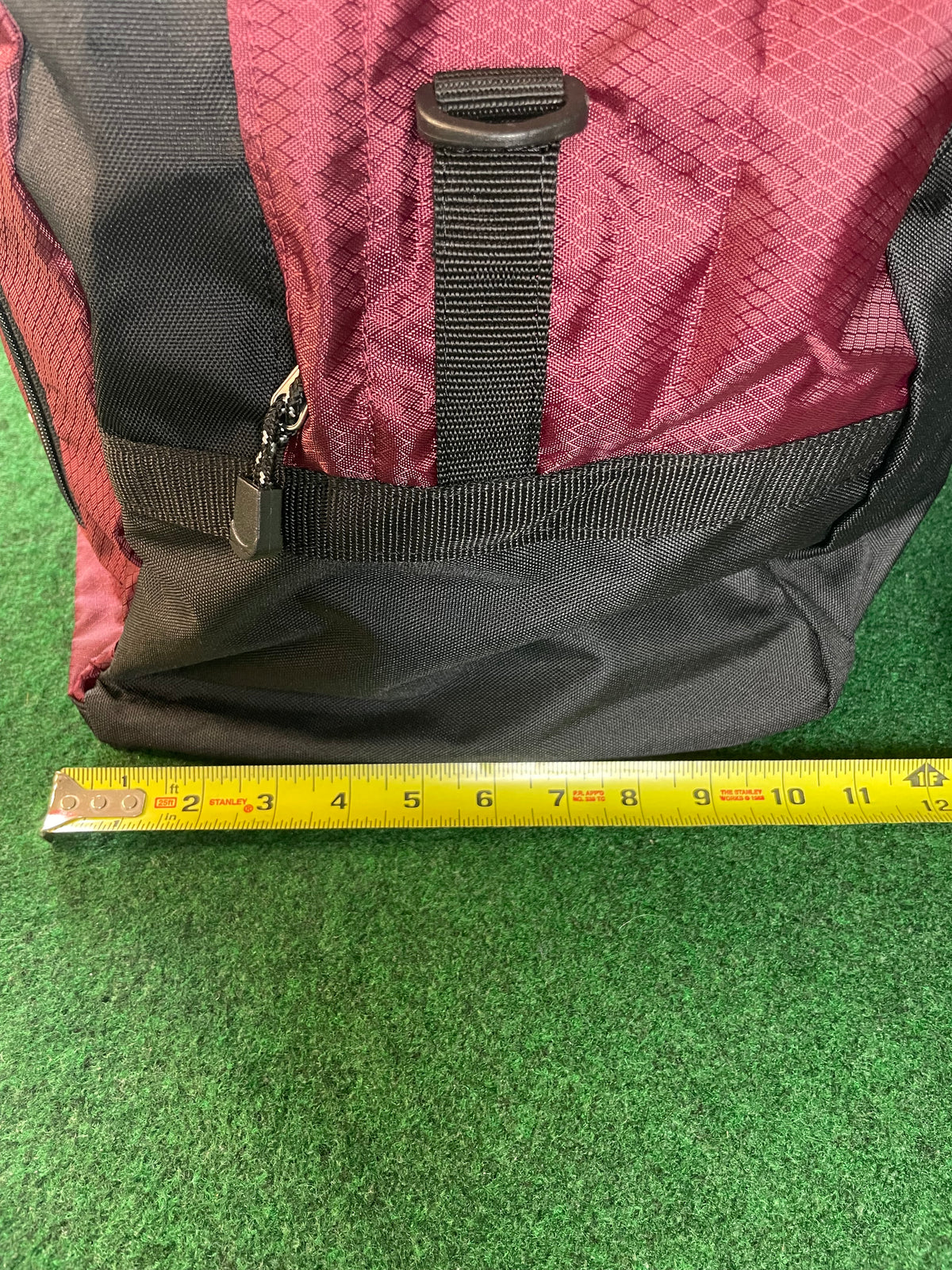 DUNLOP Motorsport - Dark Red & Black Duffle Travel Bag