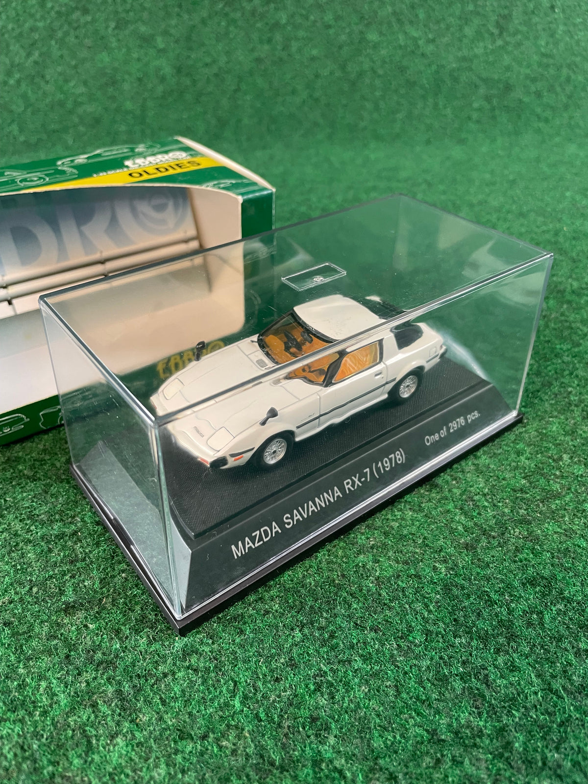 EBBRO Oldies - Mazda Savanna RX-7 1/43 Scale Diecast