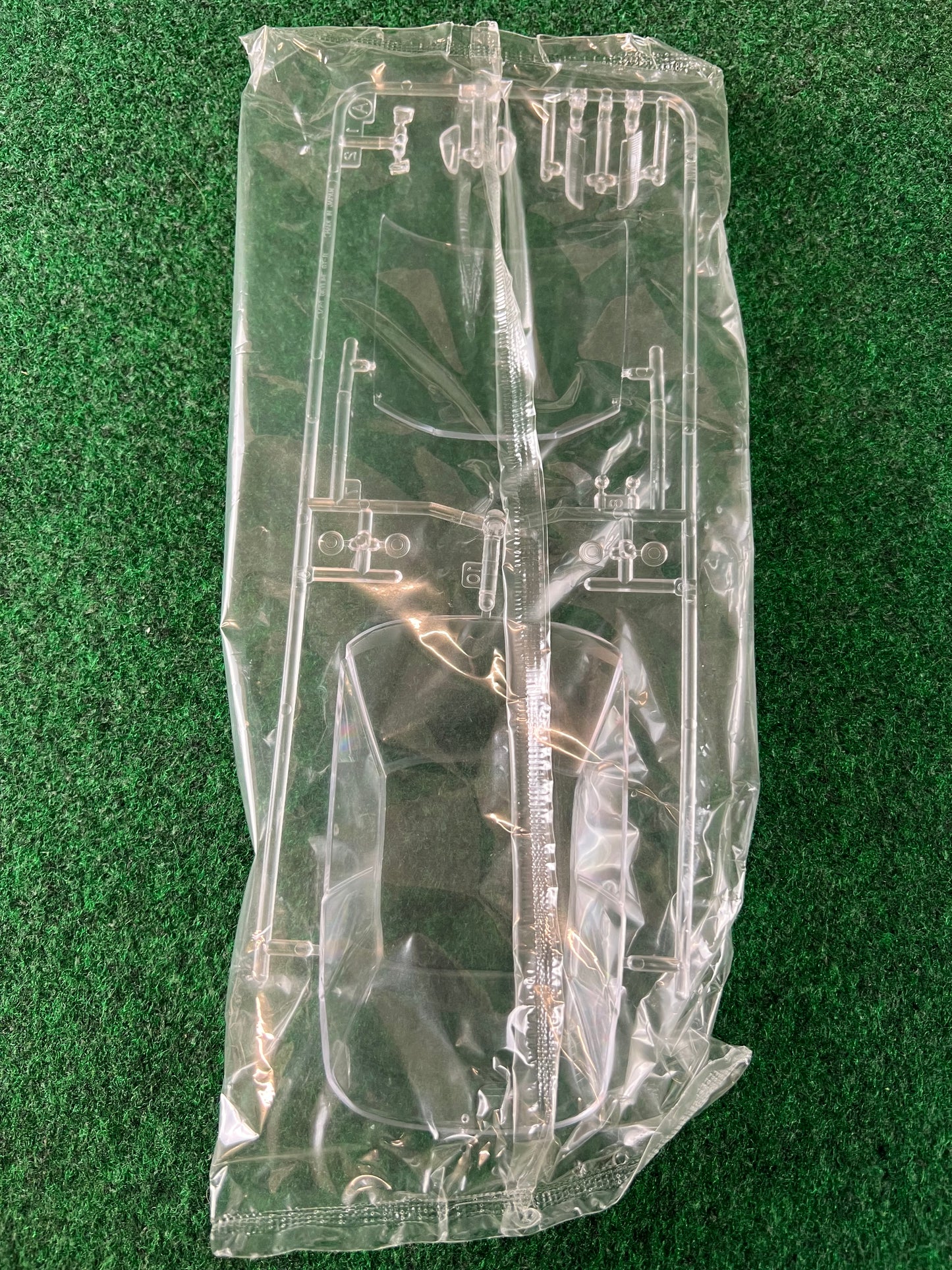 Tamiya - HKS Group A Nissan Skyline R32 GTR 1/24 Scale Model