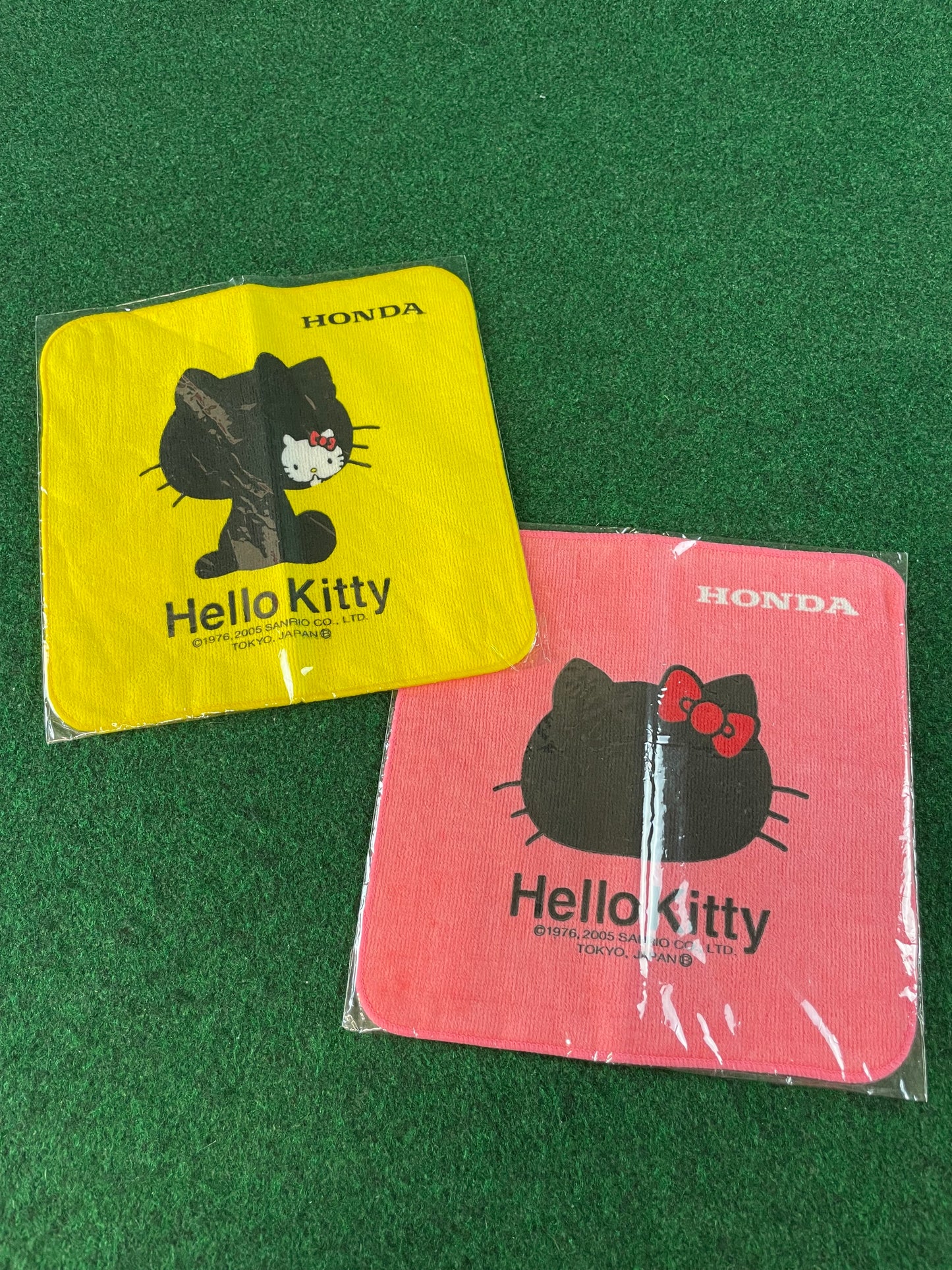 Hello Kitty & HONDA Collaboration Mini Microfiber Towel Set