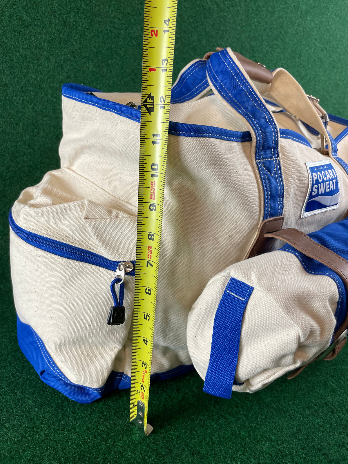 Pocari Sweat Large Canvas Bag & Blanket Set