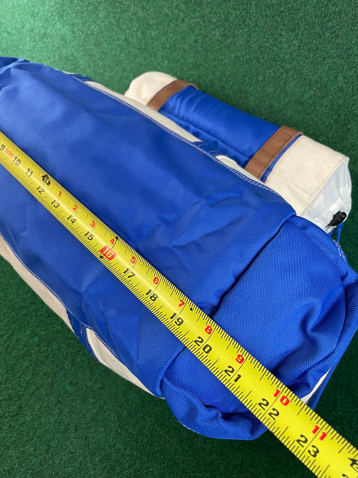 Pocari Sweat Large Canvas Bag & Blanket Set