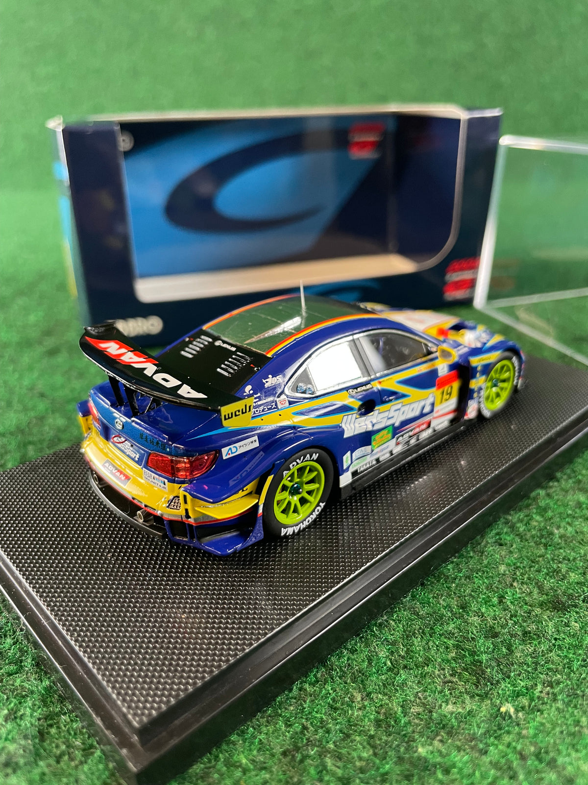 EBBRO 2009 Super GT WedsSport Lexus IS350 1/43 Scale Diecast