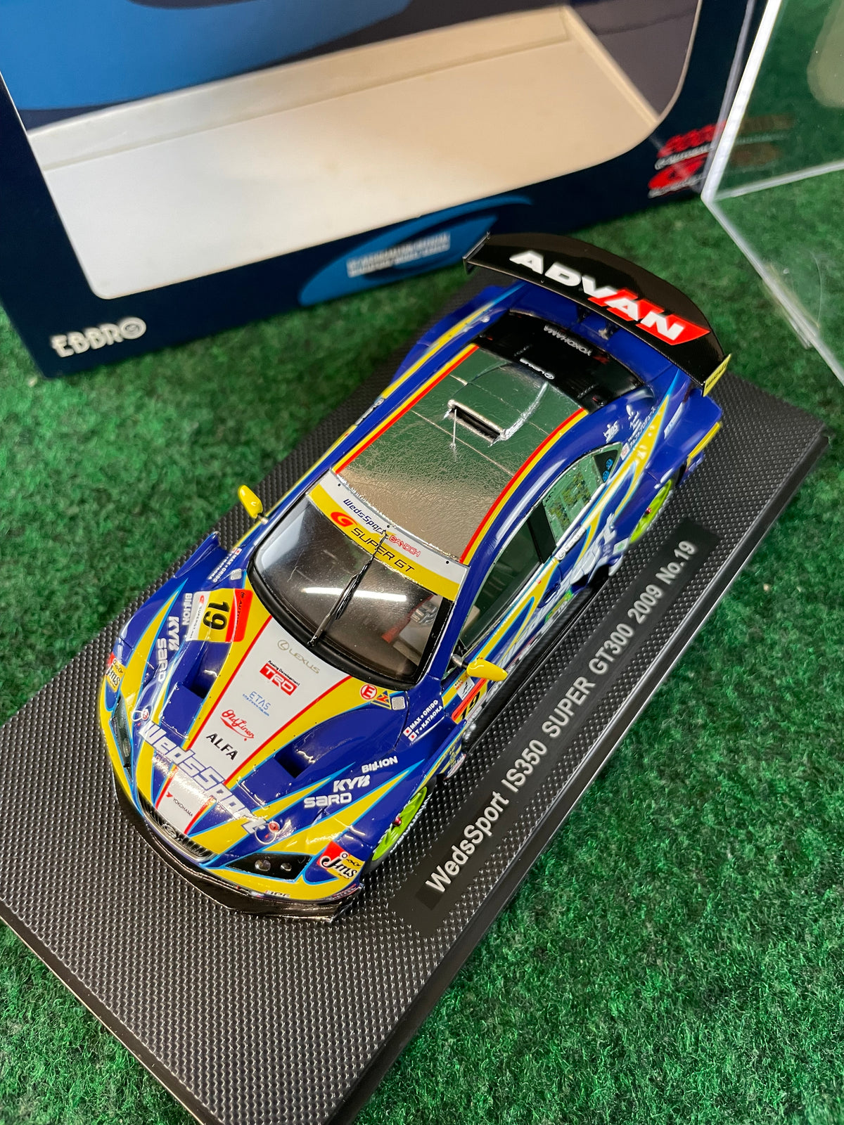 EBBRO 2009 Super GT WedsSport Lexus IS350 1/43 Scale Diecast